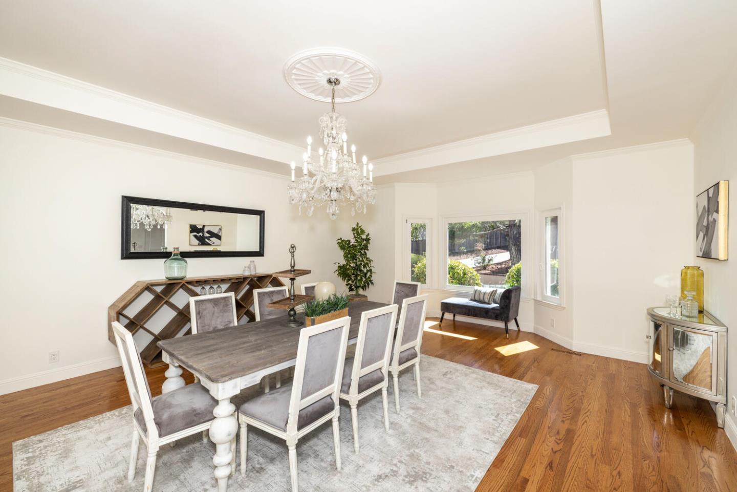 Hillsborough, California, 94010, United States, 5 Bedrooms Bedrooms, ,5 BathroomsBathrooms,Residential,For Sale,1940320