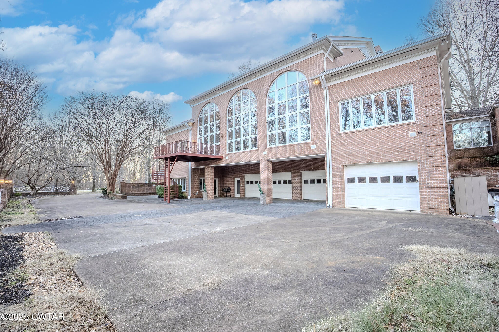 Jackson, Tennessee, 38305, United States, 5 Bedrooms Bedrooms, ,5 BathroomsBathrooms,Residential,For Sale,2006604