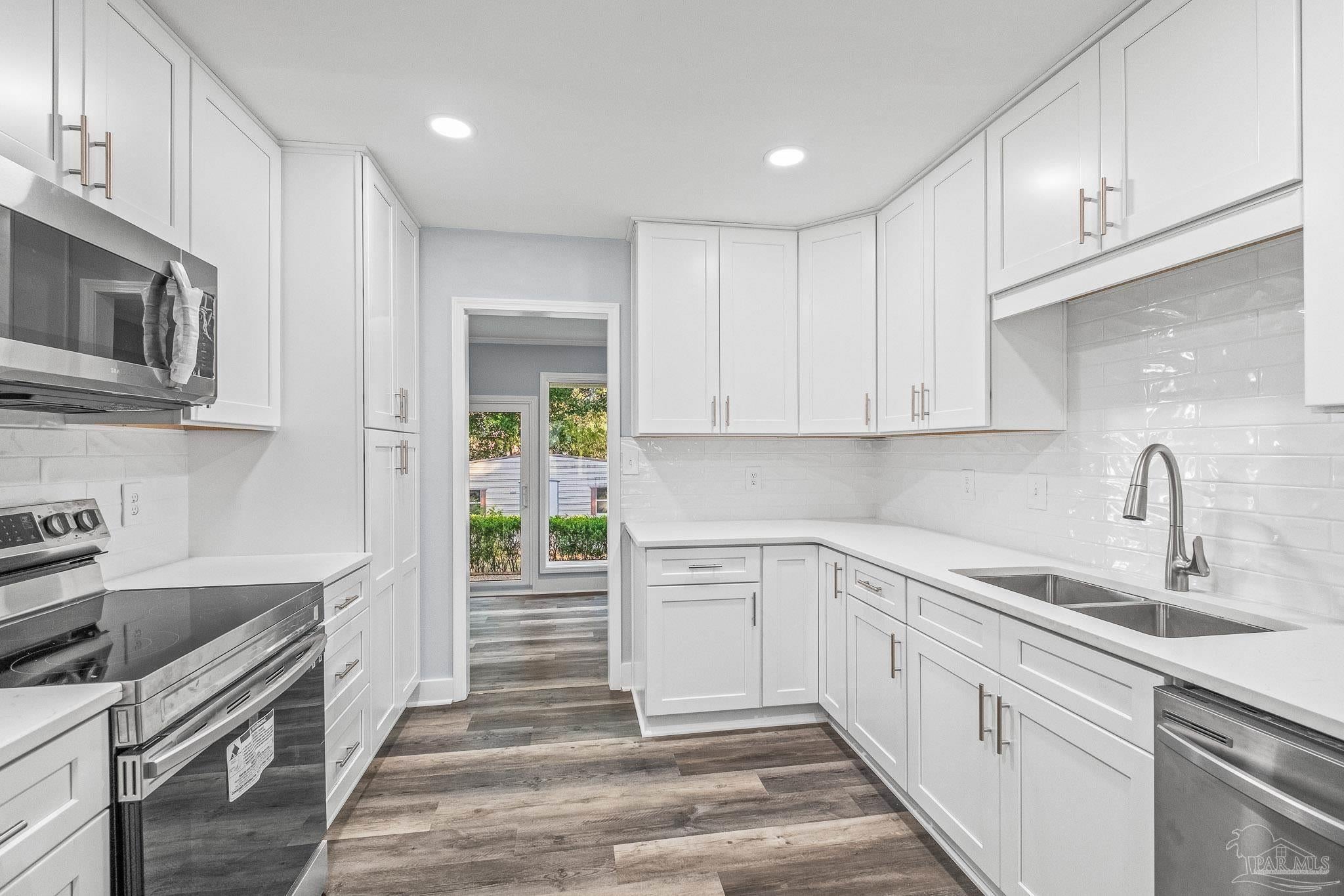 Pensacola, Florida, 32514, United States, 4 Bedrooms Bedrooms, ,3 BathroomsBathrooms,Residential,For Sale,2005920