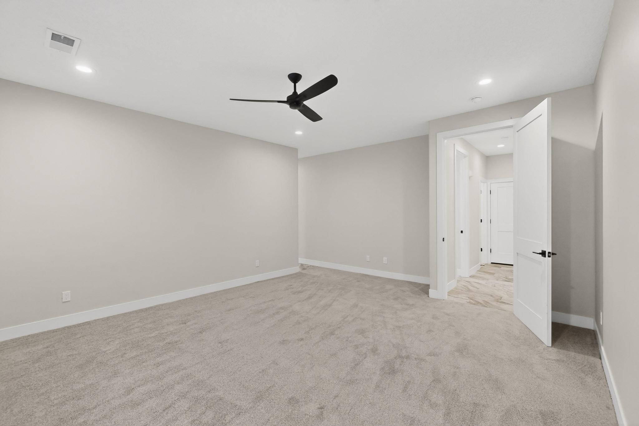 Edgewood, New Mexico, 87105, United States, 3 Bedrooms Bedrooms, ,3 BathroomsBathrooms,Residential,For Sale,2002461