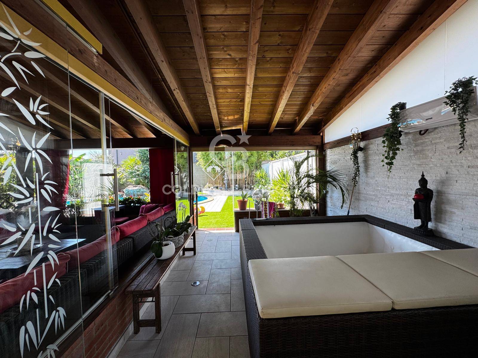 Bubbiano, Milano, 20088, IT, 4 Bedrooms Bedrooms, ,4 BathroomsBathrooms,Residential,For Sale,1927409