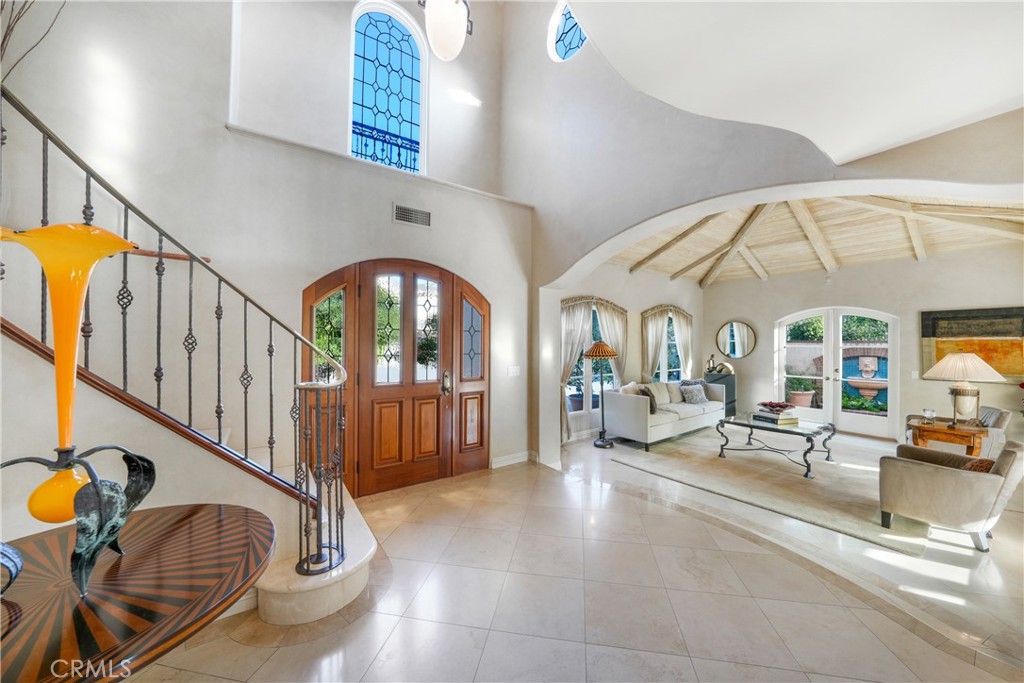 Huntington Beach, California, 92649, United States, 5 Bedrooms Bedrooms, ,5 BathroomsBathrooms,Residential,For Sale,1991081