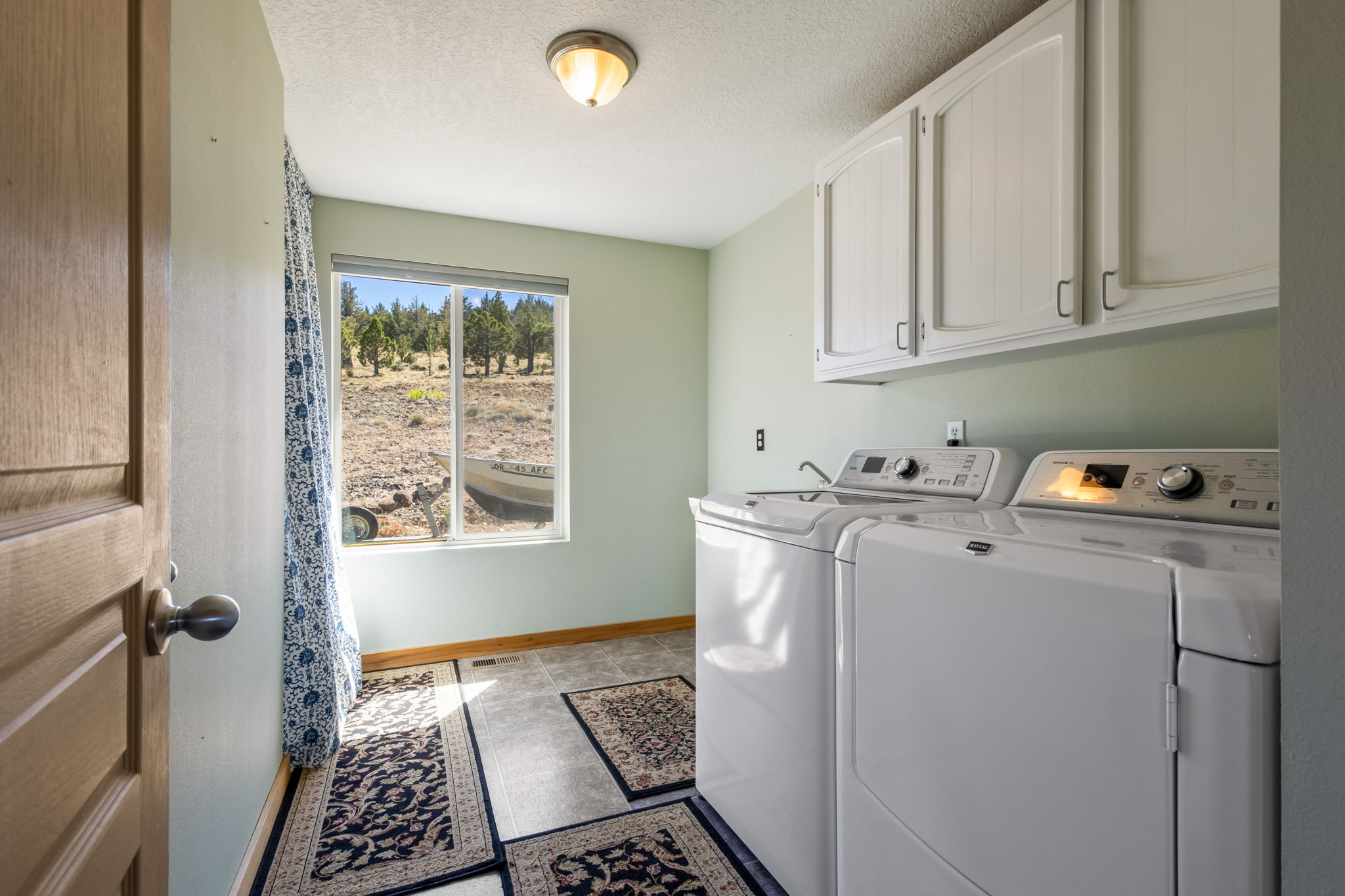6997 SE Scenic Dr., Prineville, Oregon, 97754, United States, 4 Bedrooms Bedrooms, ,2 BathroomsBathrooms,Residential,For Sale,6997 SE Scenic Dr.,1573189