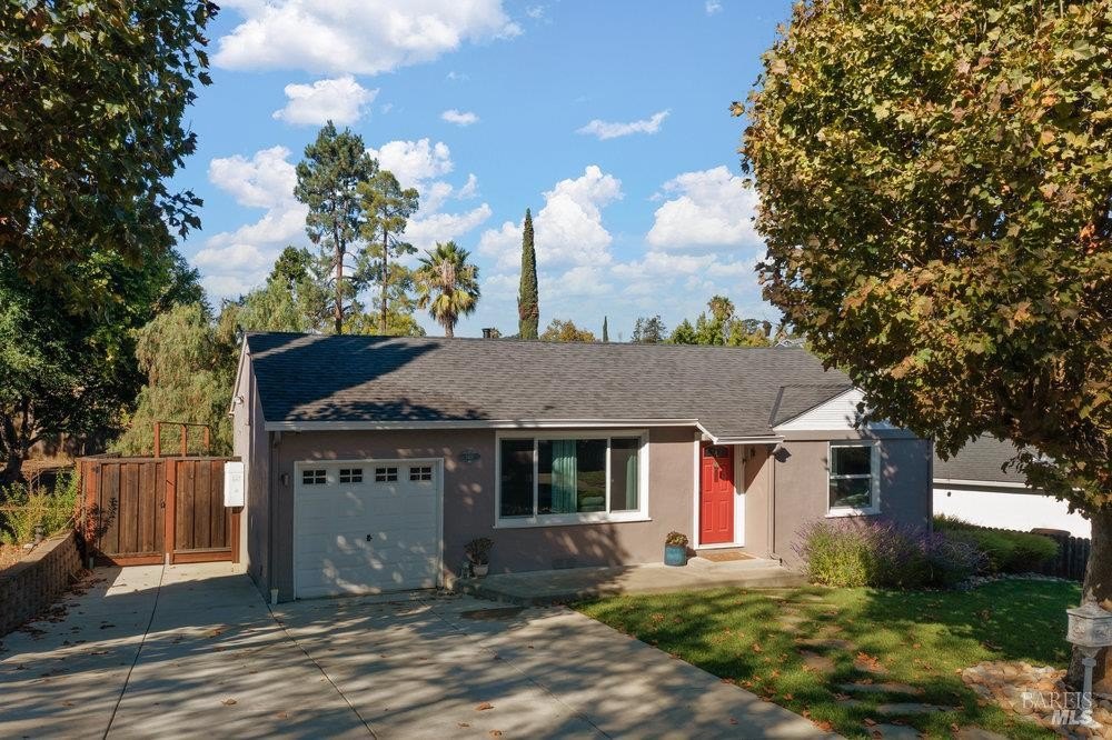 Benicia, California, 94510, United States, 2 Bedrooms Bedrooms, ,1 BathroomBathrooms,Residential,For Sale,1966169