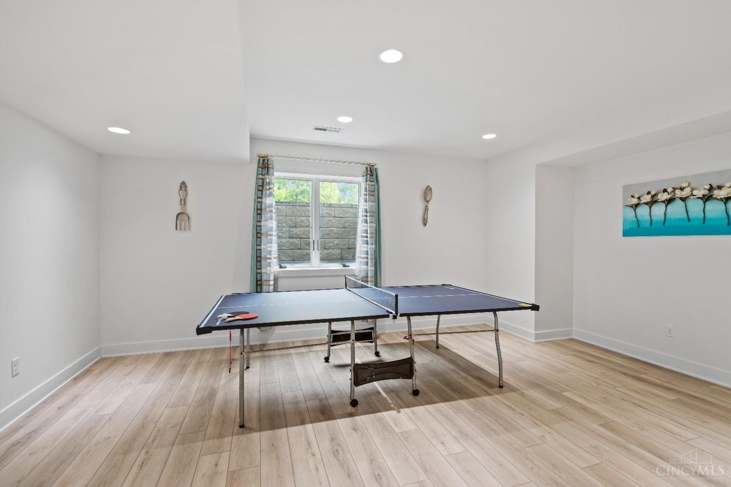 Indian Hill, Ohio, 45242, United States, 6 Bedrooms Bedrooms, ,7 BathroomsBathrooms,Residential,For Sale,1804642