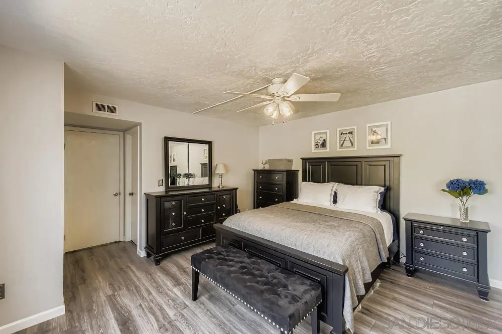 San Diego, California, 92124, United States, 4 Bedrooms Bedrooms, ,3 BathroomsBathrooms,Residential,For Sale,1911364