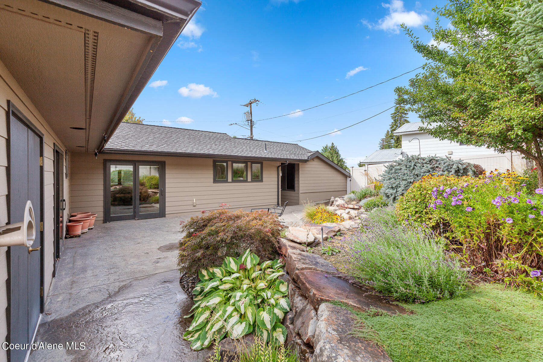 Kellogg, Idaho, 83837, United States, 3 Bedrooms Bedrooms, ,3 BathroomsBathrooms,Residential,For Sale,1915228