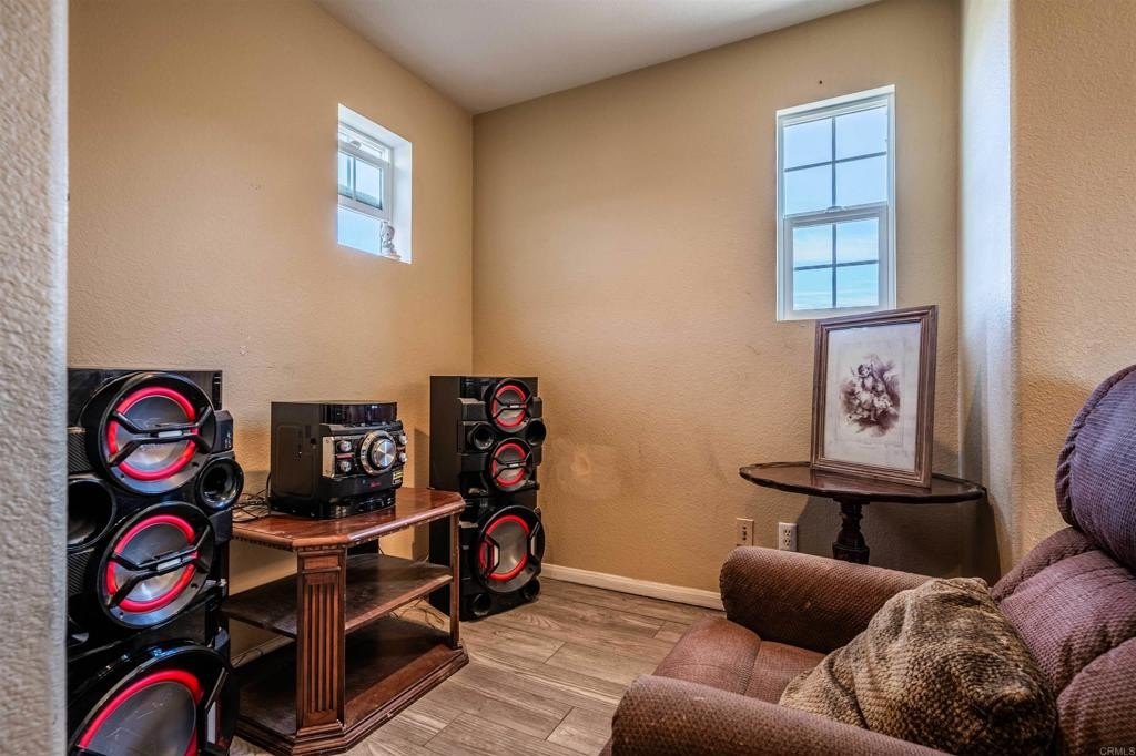 Hemet, California, 92545, United States, 5 Bedrooms Bedrooms, ,3 BathroomsBathrooms,Residential,For Sale,1877252