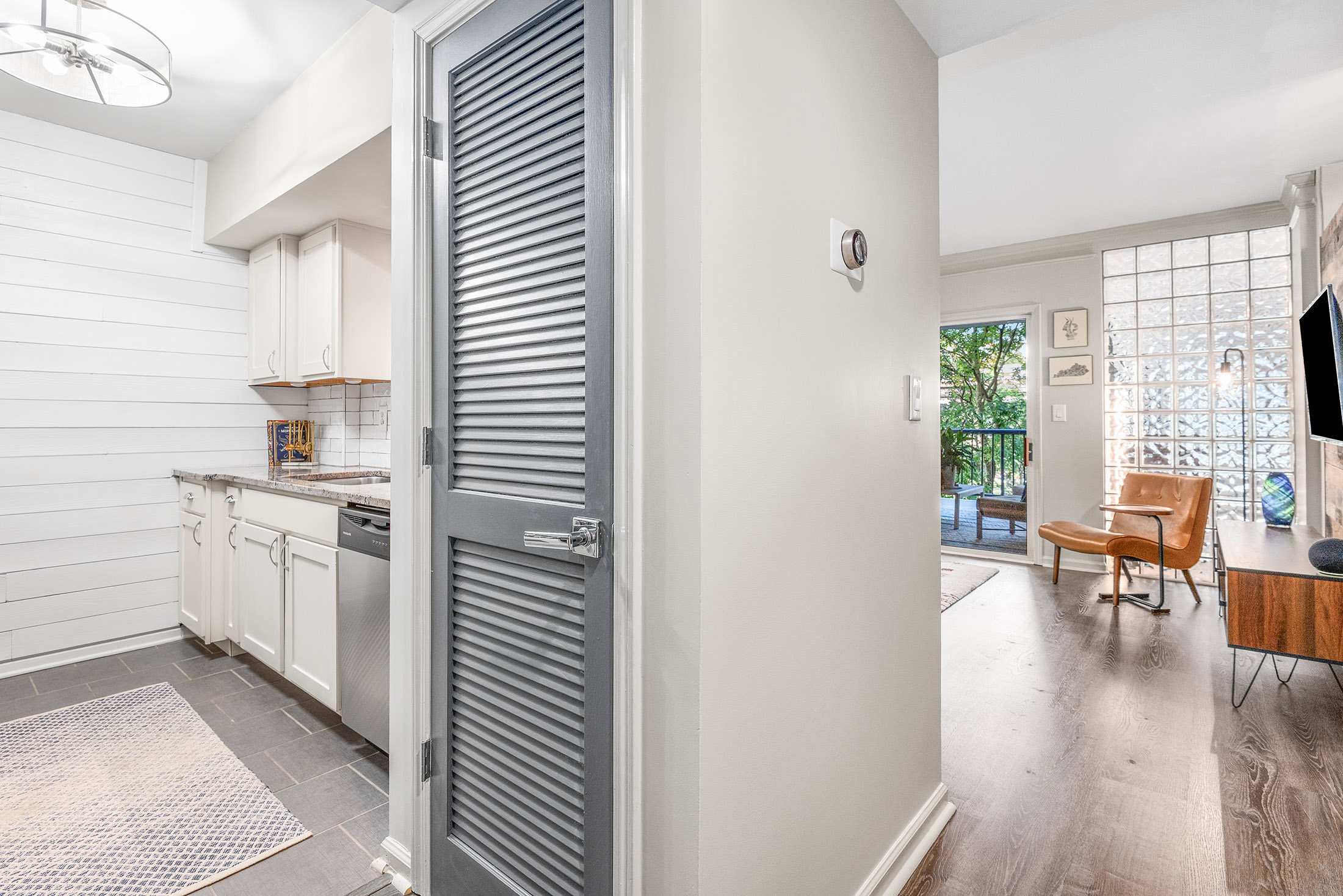  Chic Midtown Flat Completely Updated - 物件實景