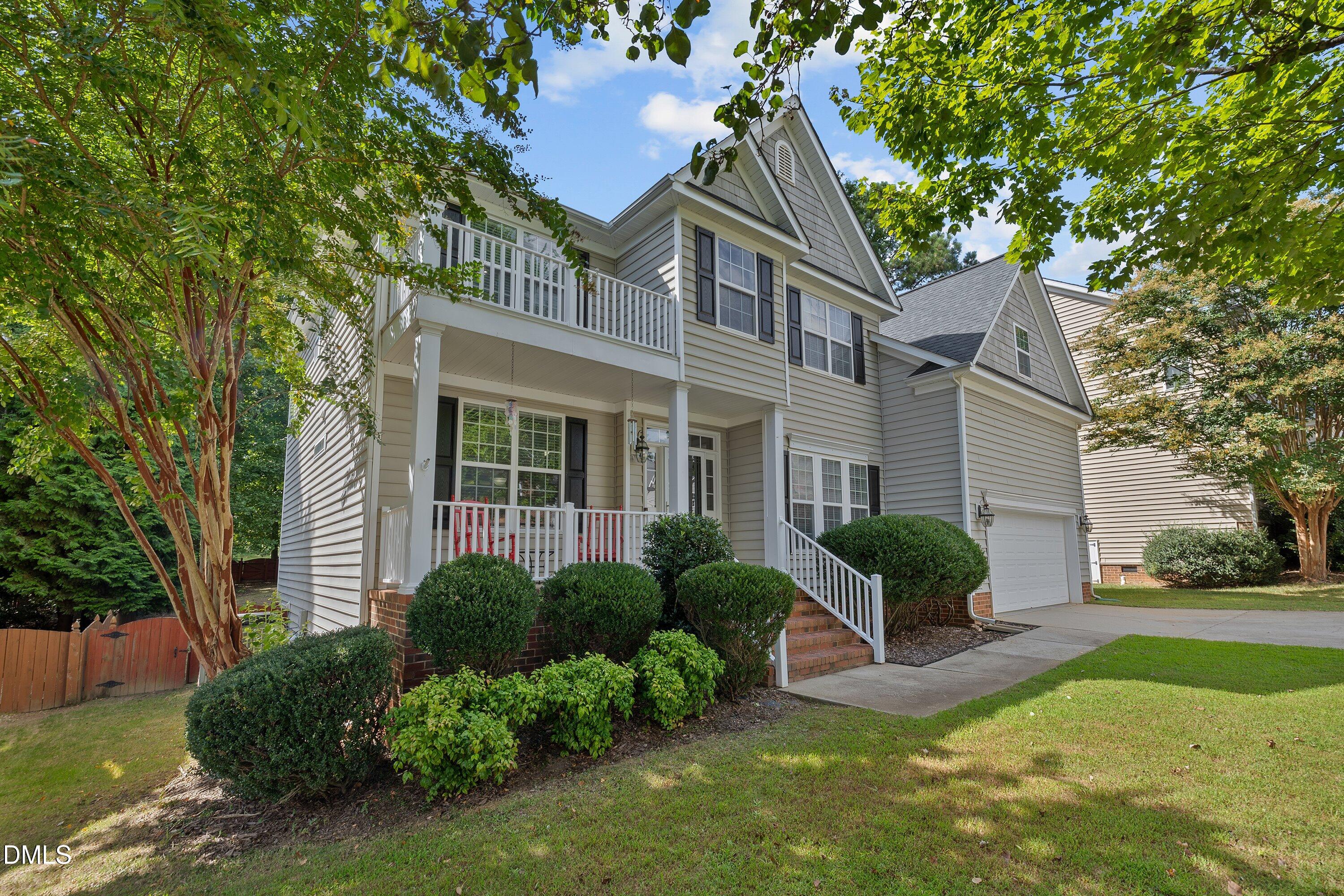 Apex, North Carolina, 27502, United States, 5 Bedrooms Bedrooms, ,4 BathroomsBathrooms,Residential,For Sale,1947083