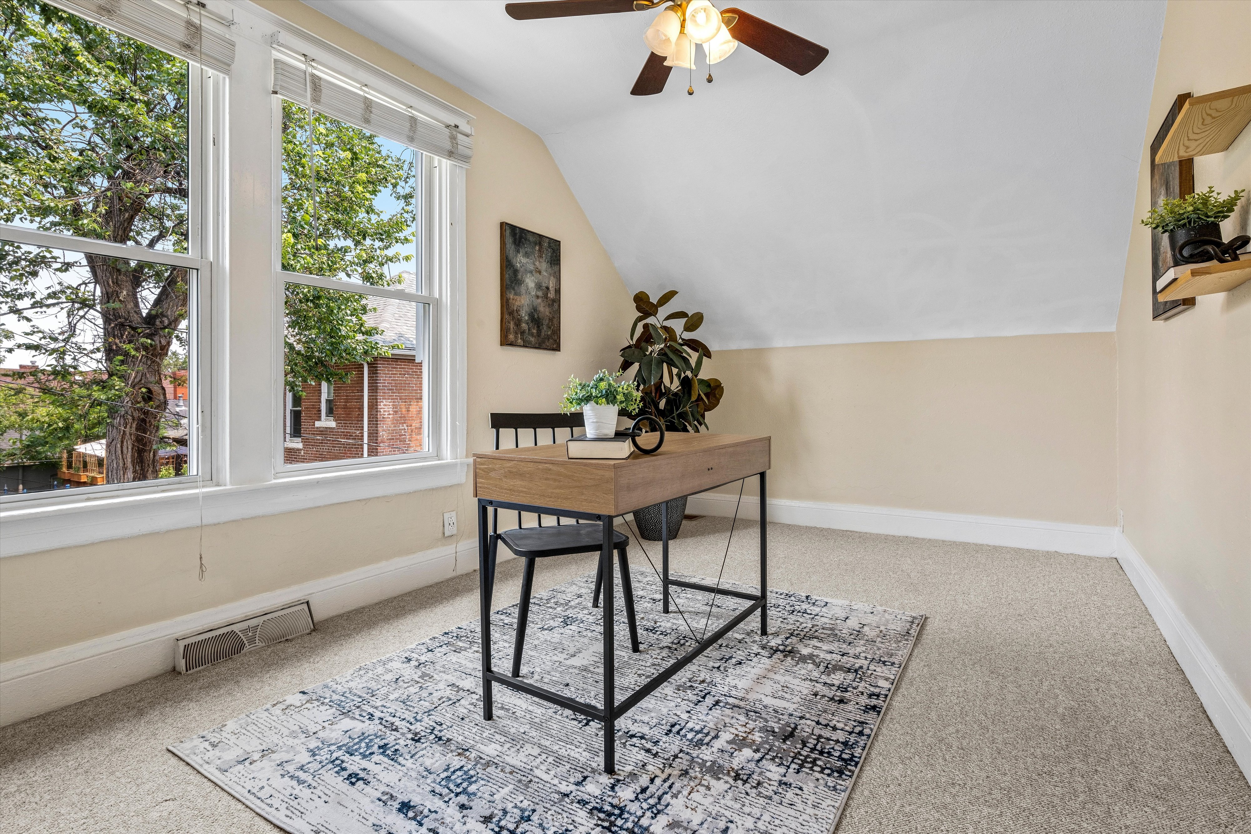  Welcome to this Updated Denver Victorian - 物件實景