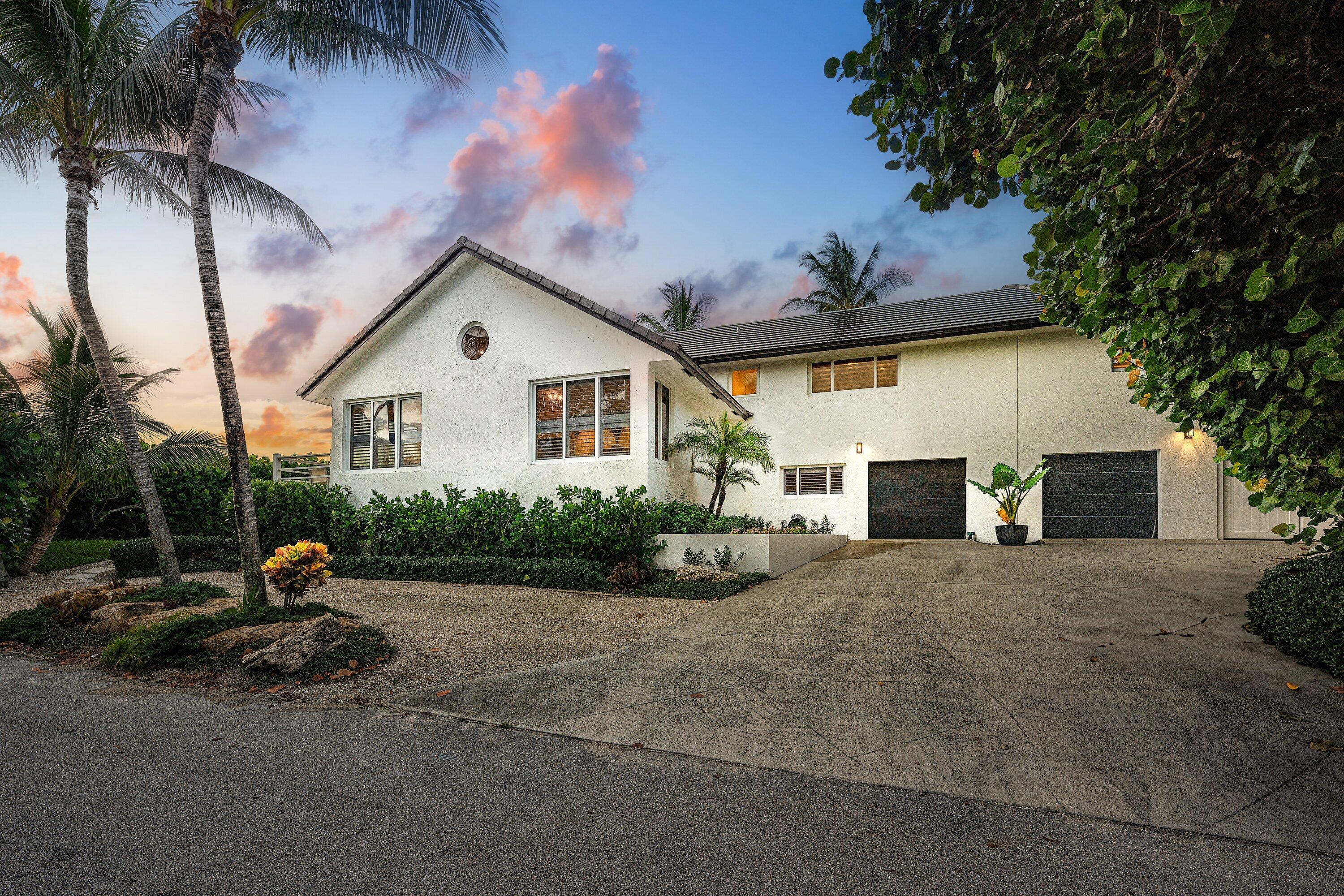Ocean Ridge, Florida, 33435, United States, 3 Bedrooms Bedrooms, ,5 BathroomsBathrooms,Residential,For Sale,1951492