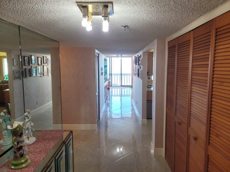 Jensen Beach, Florida, 34957, United States, 2 Bedrooms Bedrooms, ,2 BathroomsBathrooms,Residential,For Sale,1974011