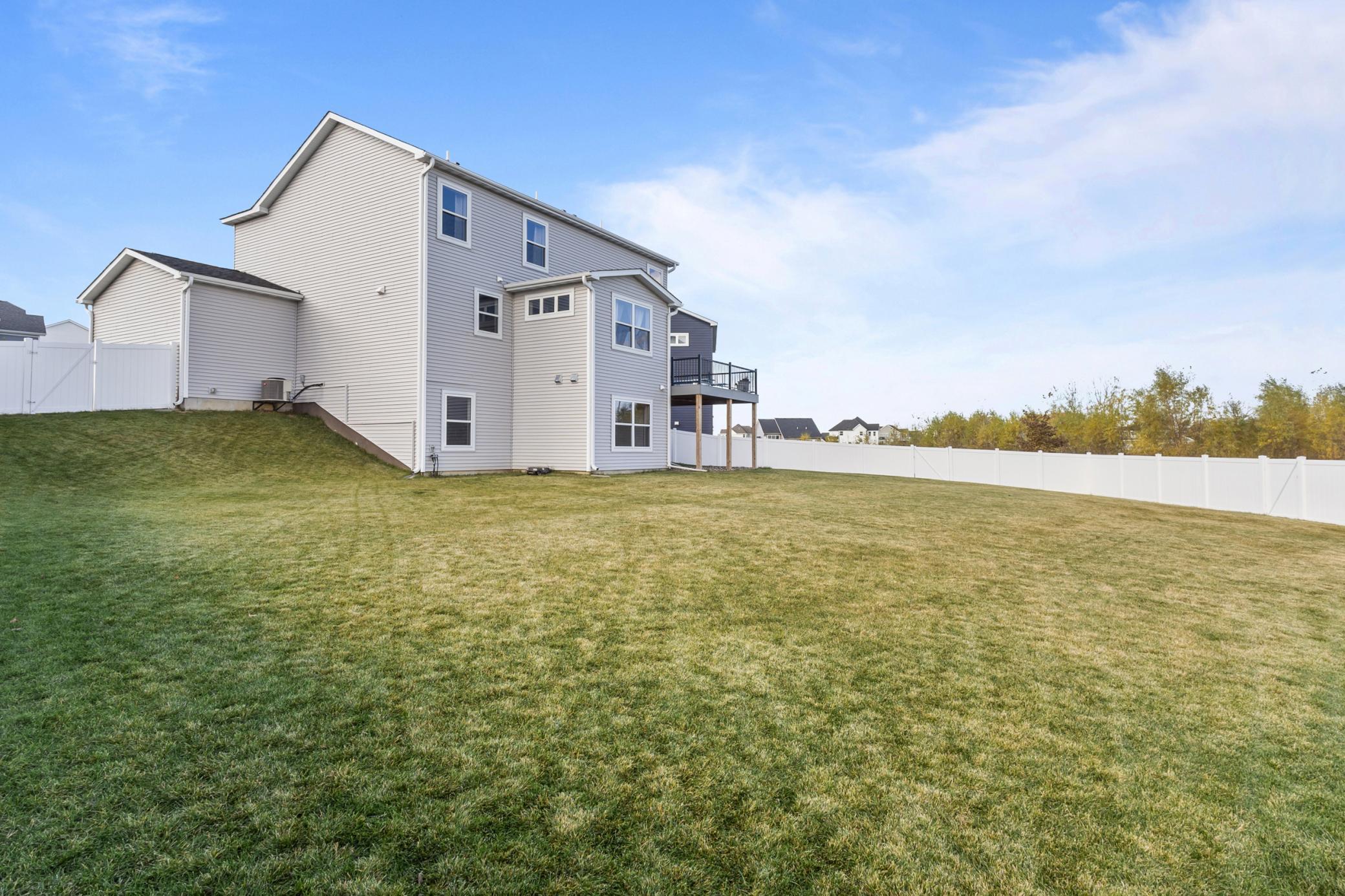 Farmington, Minnesota, 55024, United States, 4 Bedrooms Bedrooms, ,2 BathroomsBathrooms,Residential,For Sale,1991916