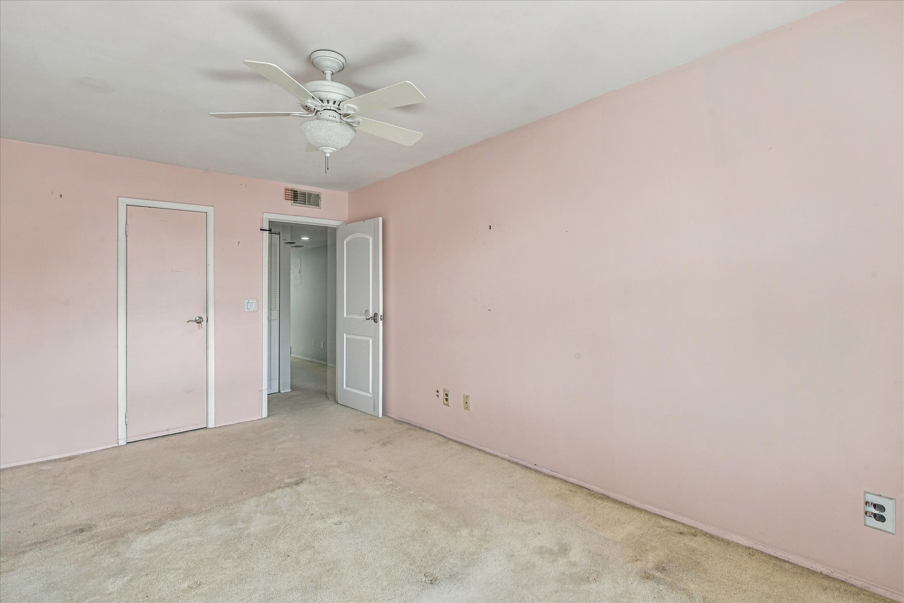  1301 Michael Court #1624, Bayside, NY, 11360 - 物件實景