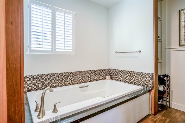 Canyon Country, California, 91351, United States, 4 Bedrooms Bedrooms, ,2 BathroomsBathrooms,Residential,For Sale,1977550