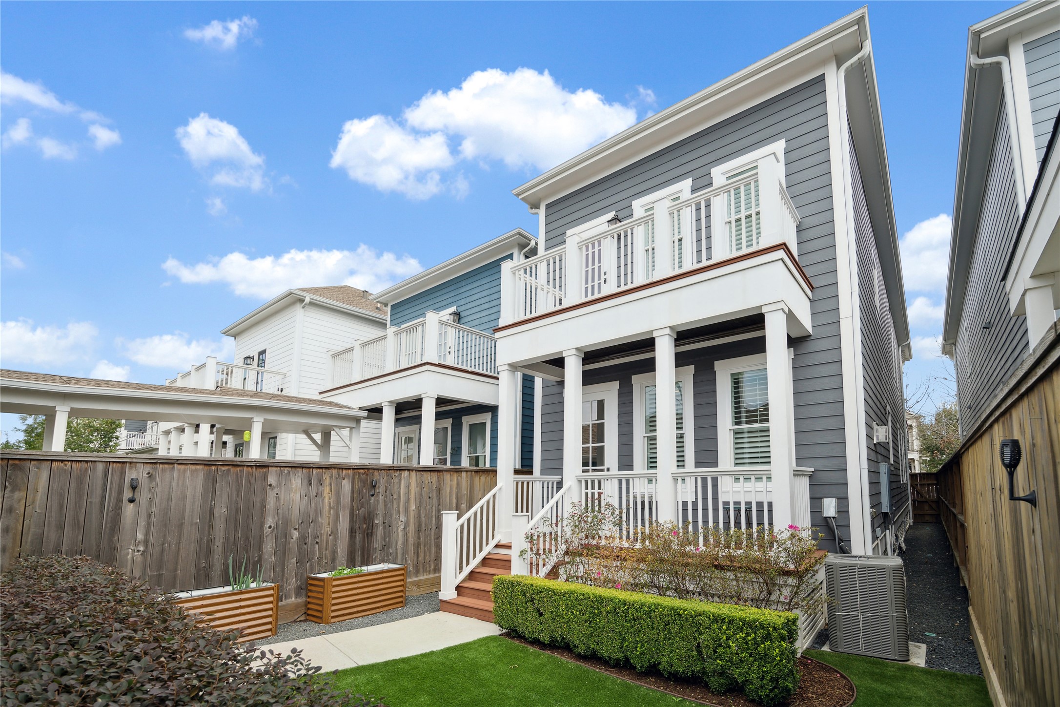  711 Tulane Street - 物件實景