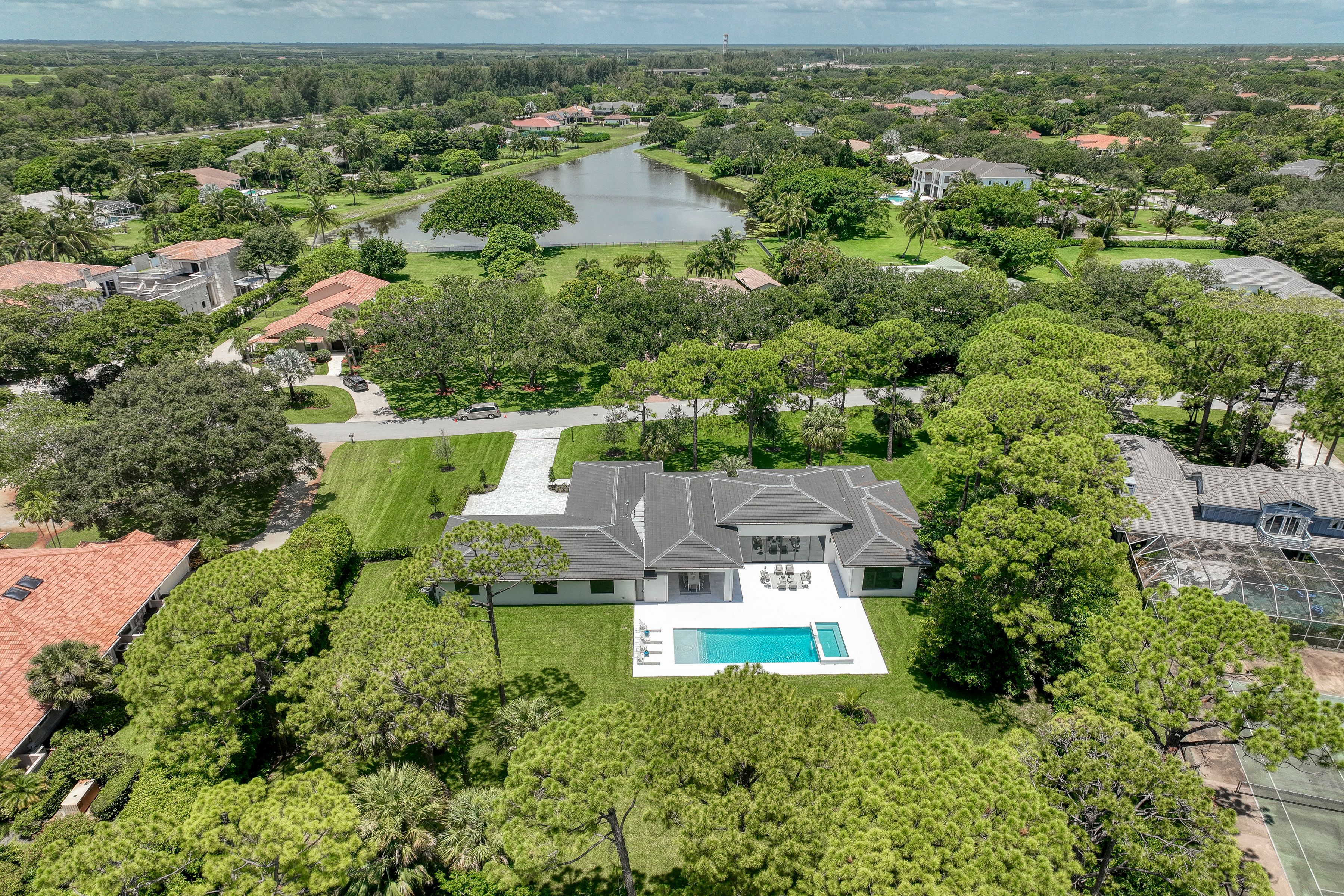  5382 Sea Biscuit Road - 物件實景