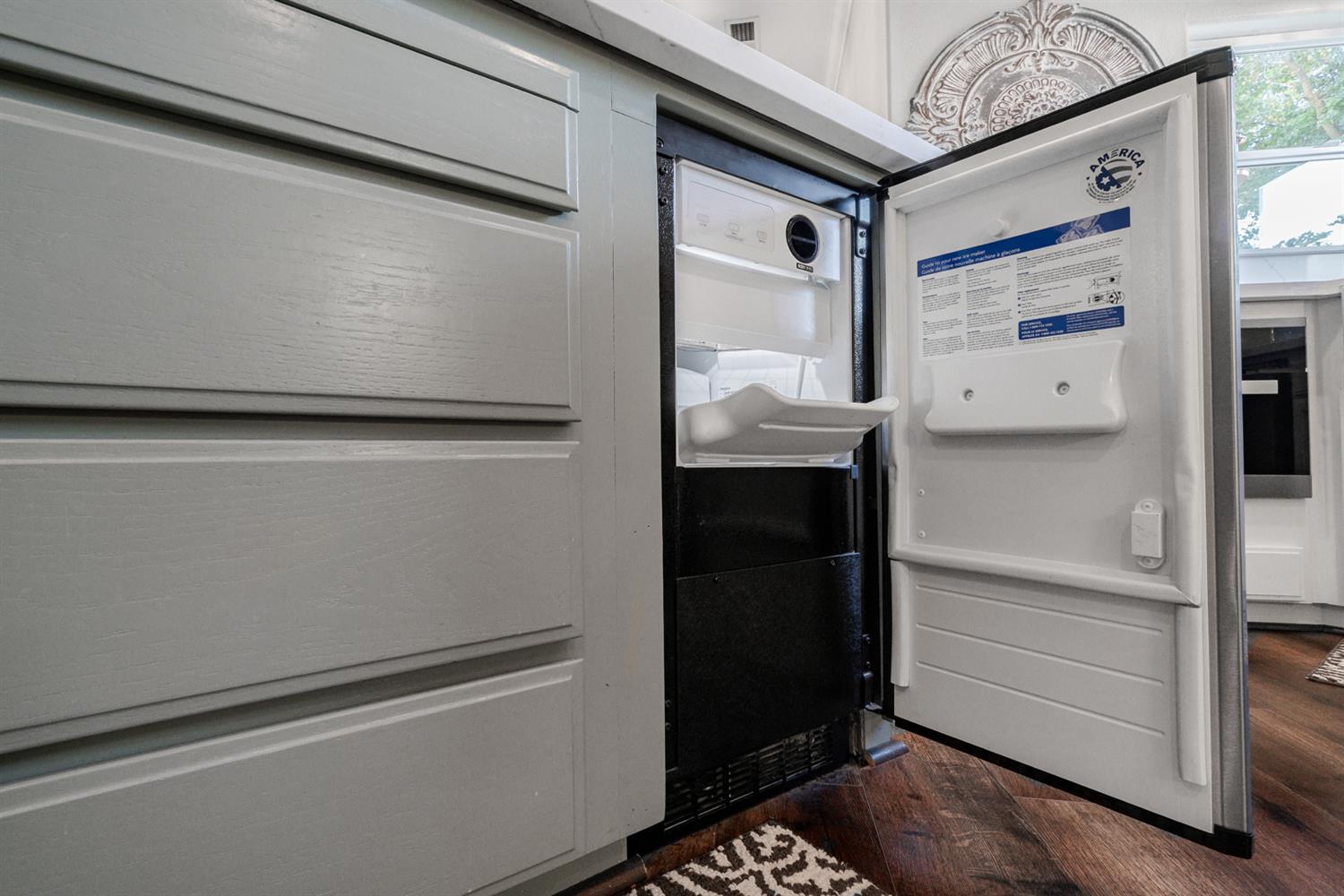 Madera, California, 93636, United States, 4 Bedrooms Bedrooms, ,3 BathroomsBathrooms,Residential,For Sale,1998678