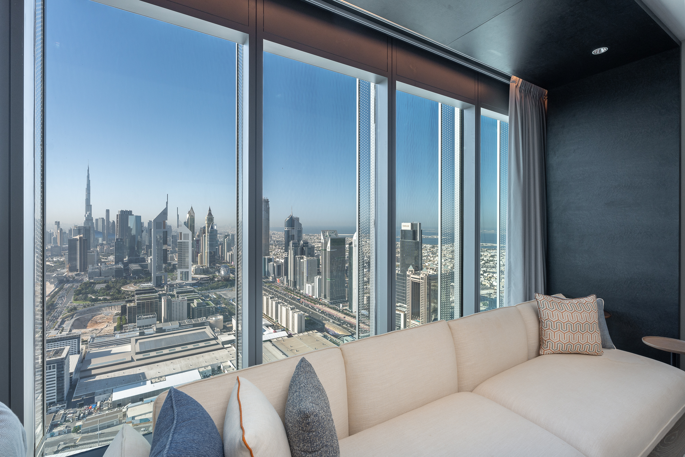 Fully Furnished Serviced Apartment by One and Only - 物件實景