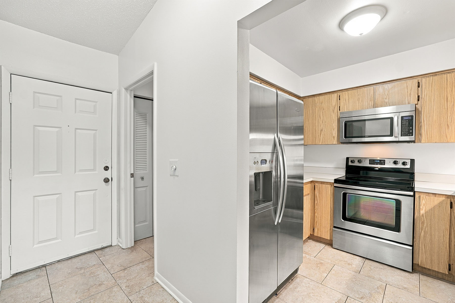  TRAFALGAR SQUARE CONDO - 物件實景