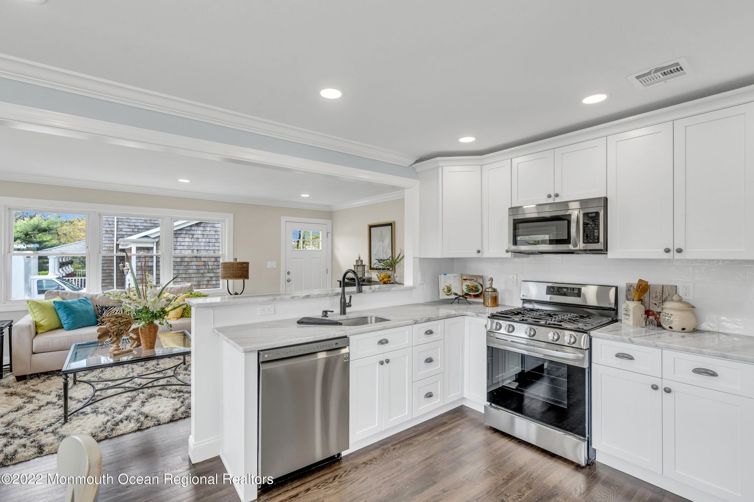 Point Pleasant, New Jersey, 08742, United States, 3 Bedrooms Bedrooms, ,3 BathroomsBathrooms,Residential,For Sale,1944894