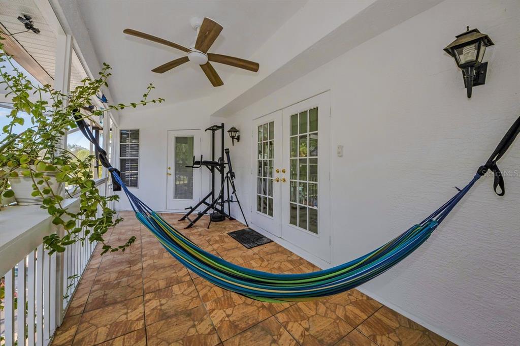 New Port Richey, Florida, 34653, United States, 4 Bedrooms Bedrooms, ,5 BathroomsBathrooms,Residential,For Sale,1989406