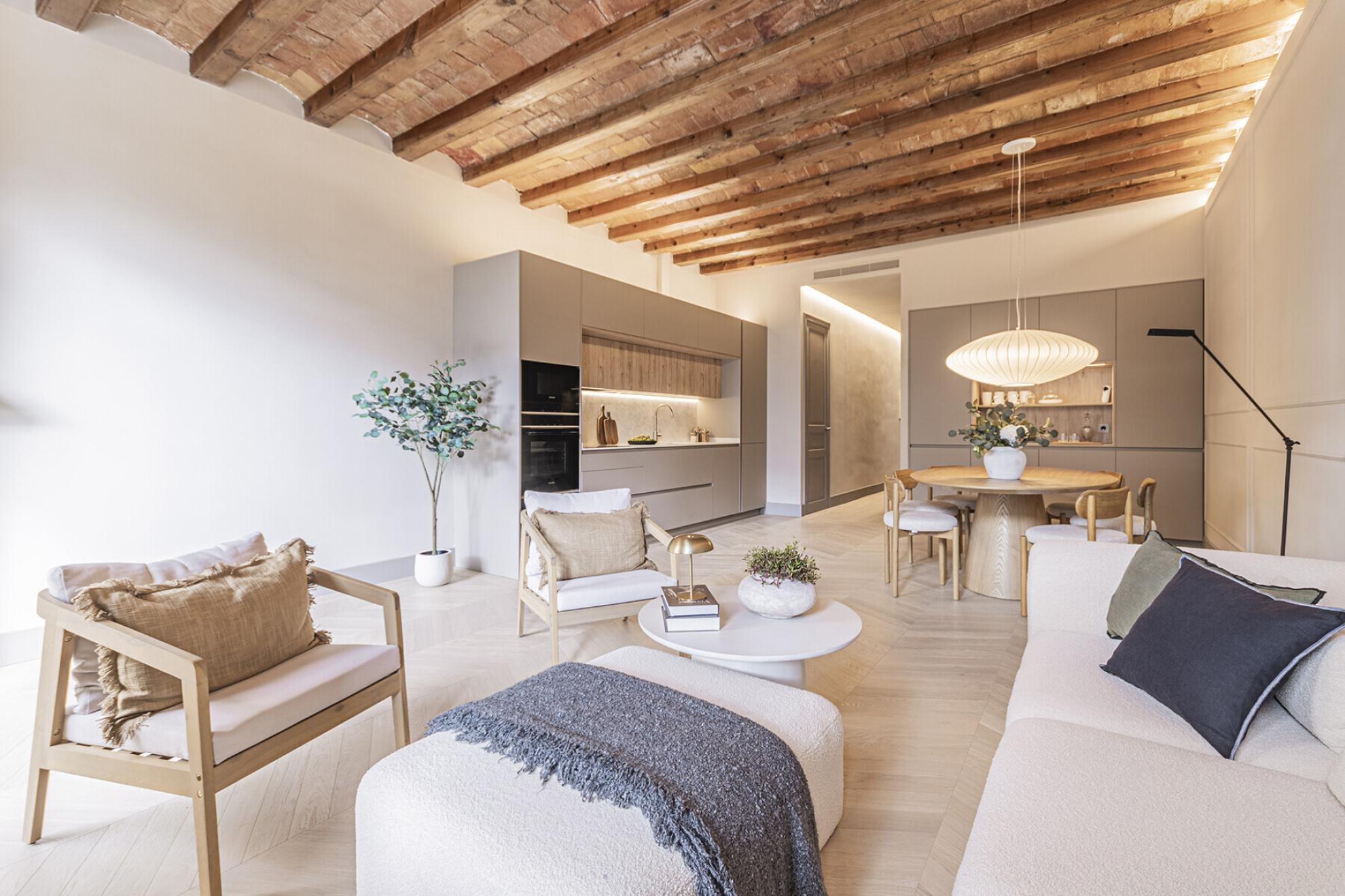  Spectacular brand new designer apartment next to Rambla Catalunya - 物件實景