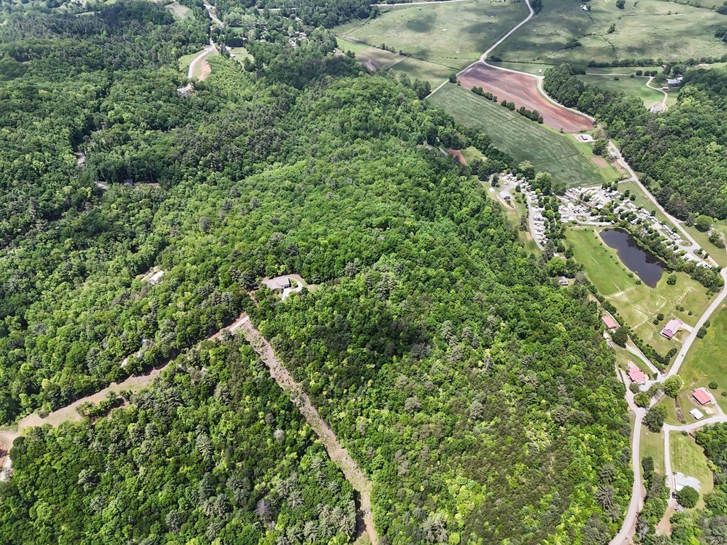 Blairsville, Georgia, 30512, United States, ,Residential,For Sale,1824066