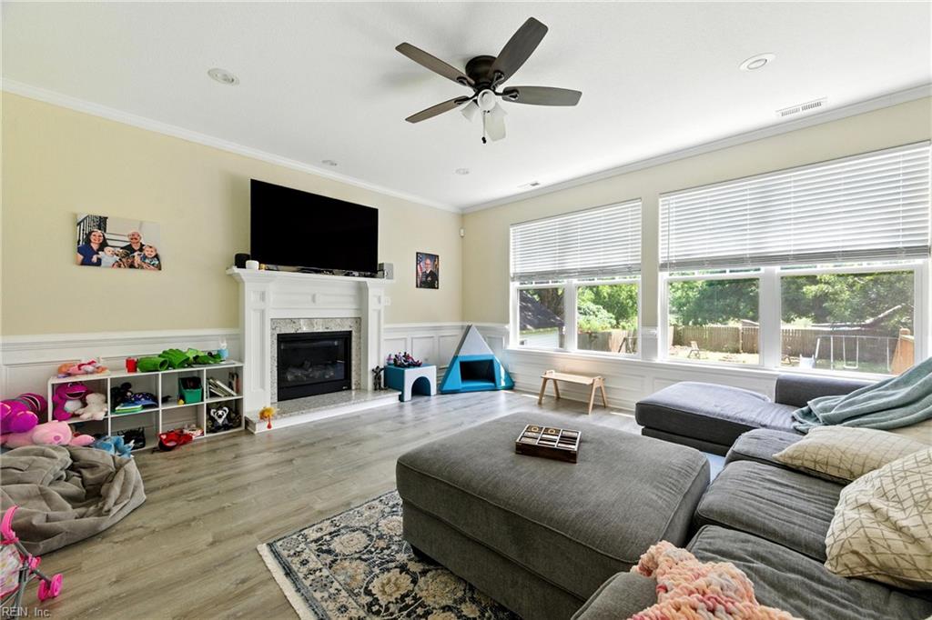 Hampton Va, Virginia, 23664, United States, 4 Bedrooms Bedrooms, ,3 BathroomsBathrooms,Residential,For Sale,1907566