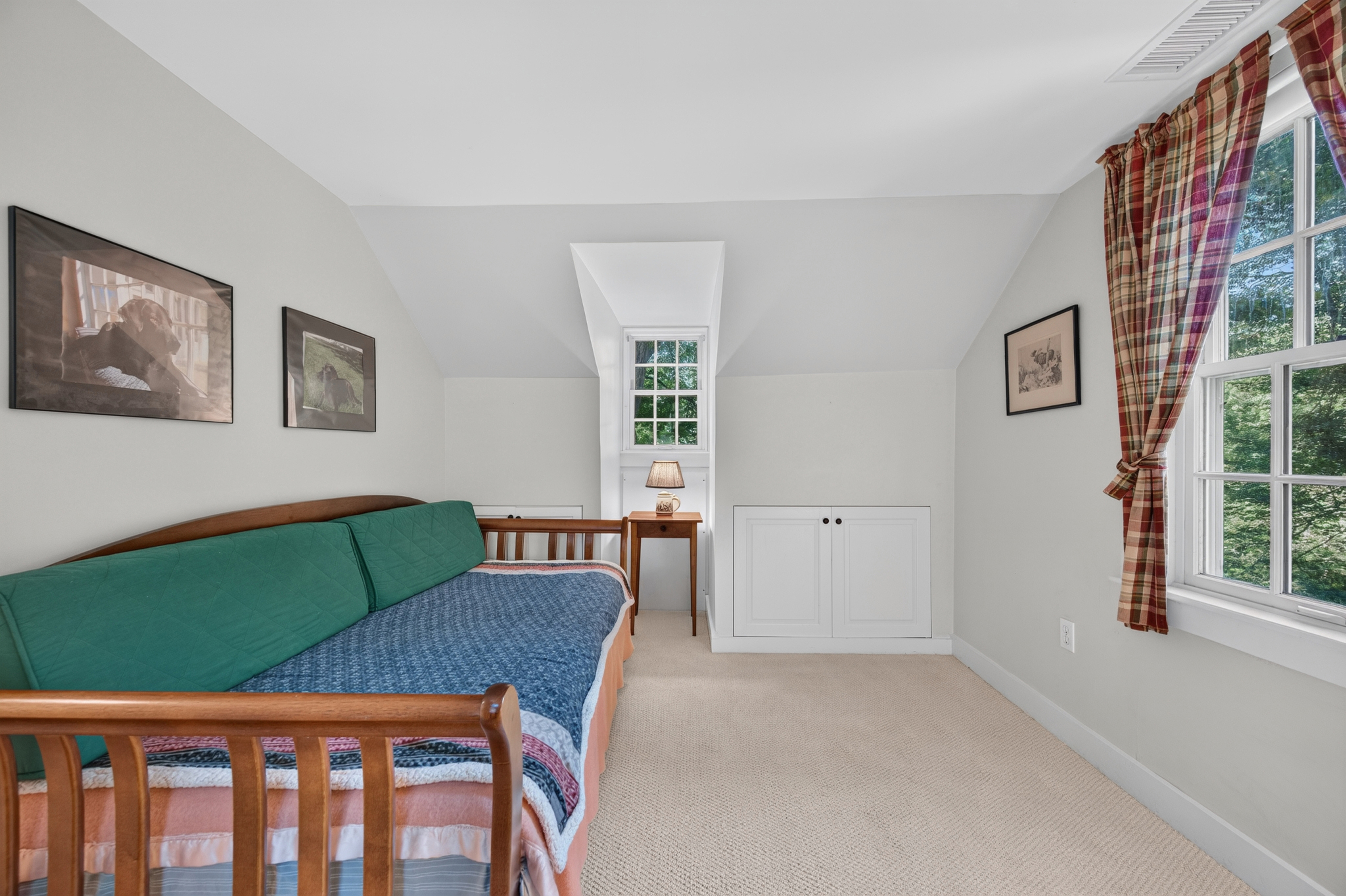  Charming and Updated Historic Colonial on 1.40 Acres - 物件實景