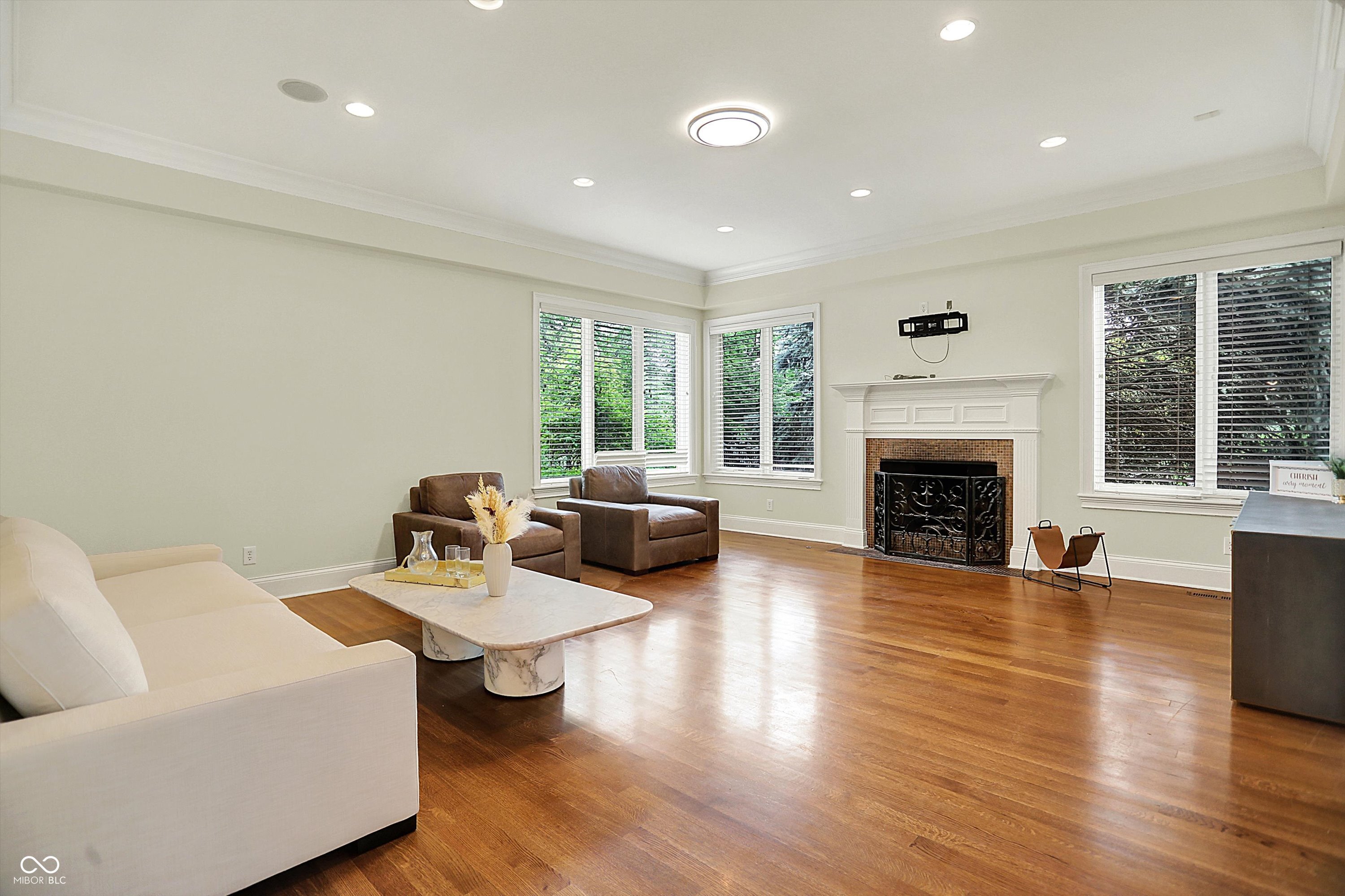 Noblesville, Indiana, 46062, United States, 6 Bedrooms Bedrooms, ,9 BathroomsBathrooms,Residential,For Sale,1979033