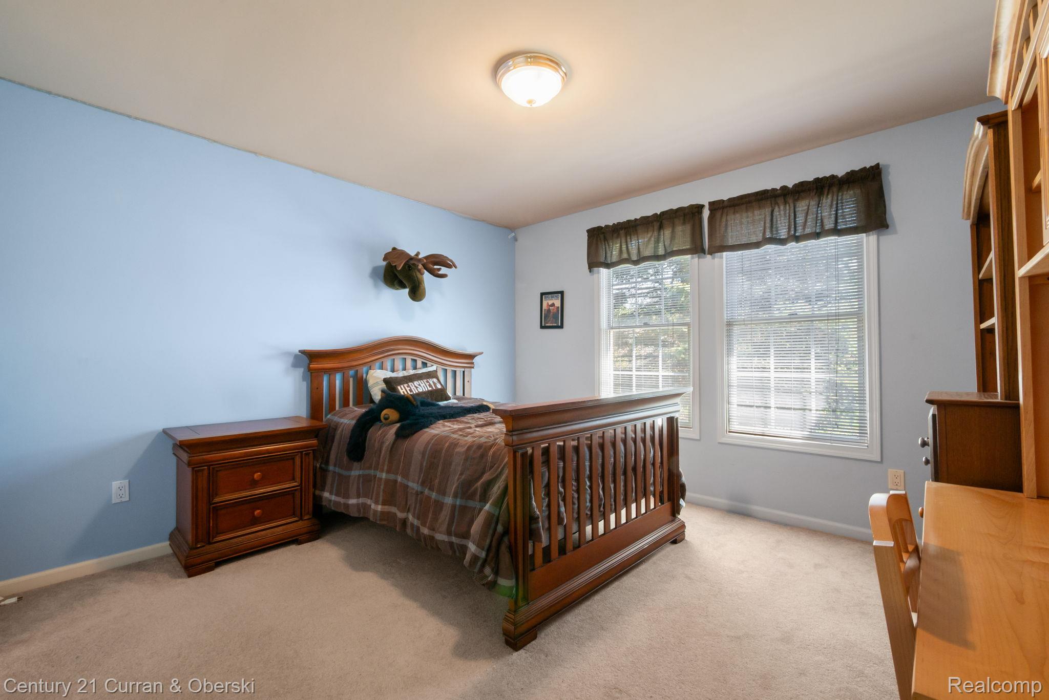 Northville, Michigan, 48168, United States, 5 Bedrooms Bedrooms, ,6 BathroomsBathrooms,Residential,For Sale,2048857