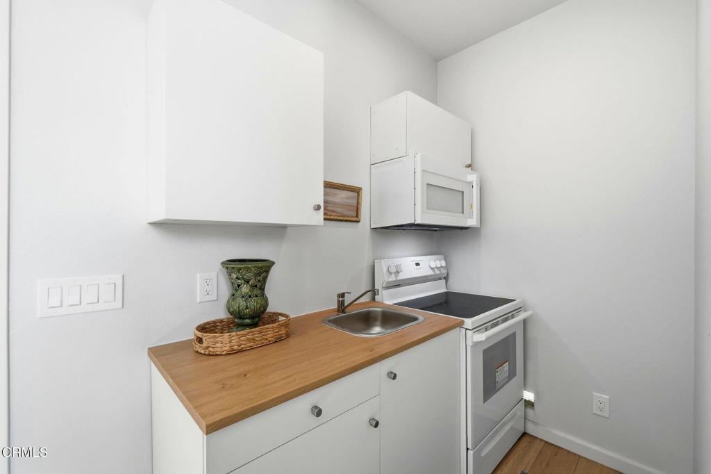 Oxnard, California, 93036, United States, 4 Bedrooms Bedrooms, ,3 BathroomsBathrooms,Residential,For Sale,2001734