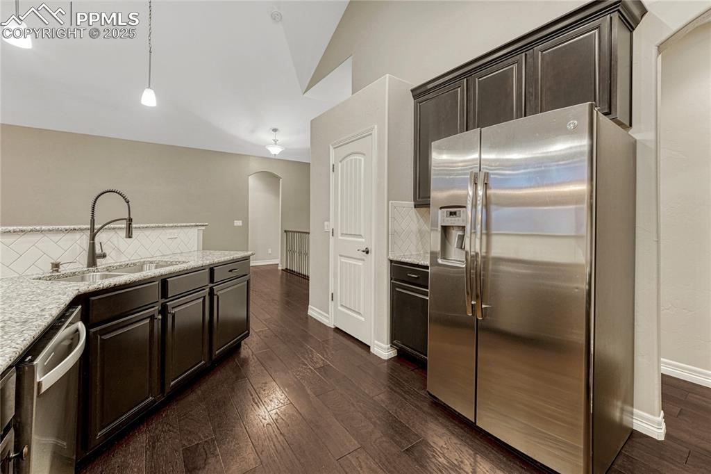 Colorado Springs, Colorado, 80921, United States, 5 Bedrooms Bedrooms, ,4 BathroomsBathrooms,Residential,For Sale,1939279