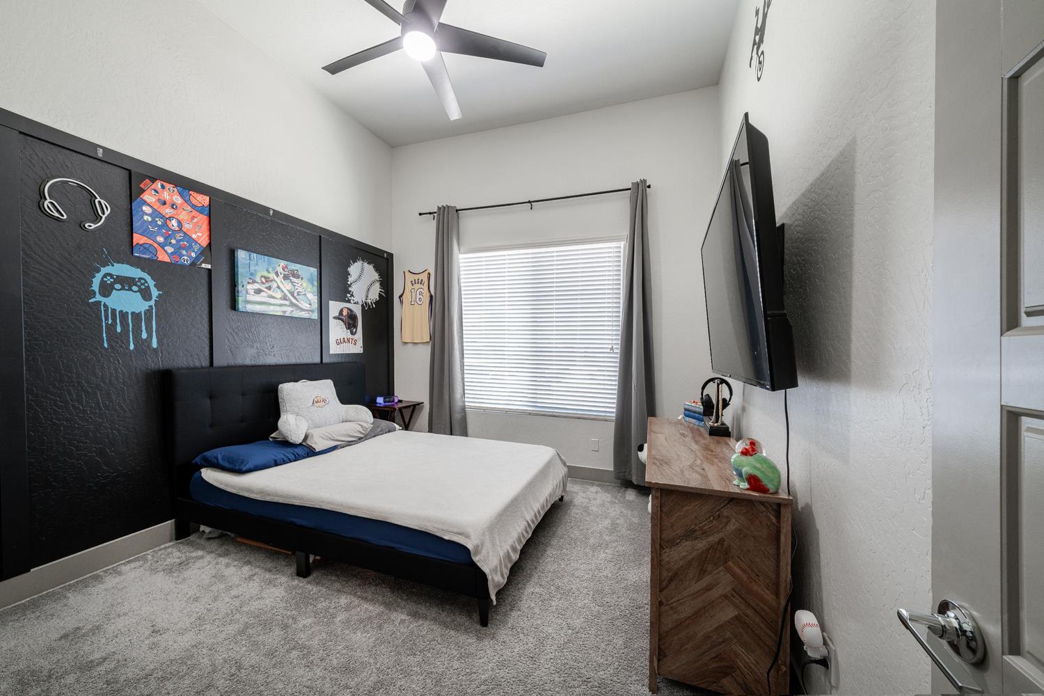 Madera, California, 93636, United States, 4 Bedrooms Bedrooms, ,2 BathroomsBathrooms,Residential,For Sale,1937583