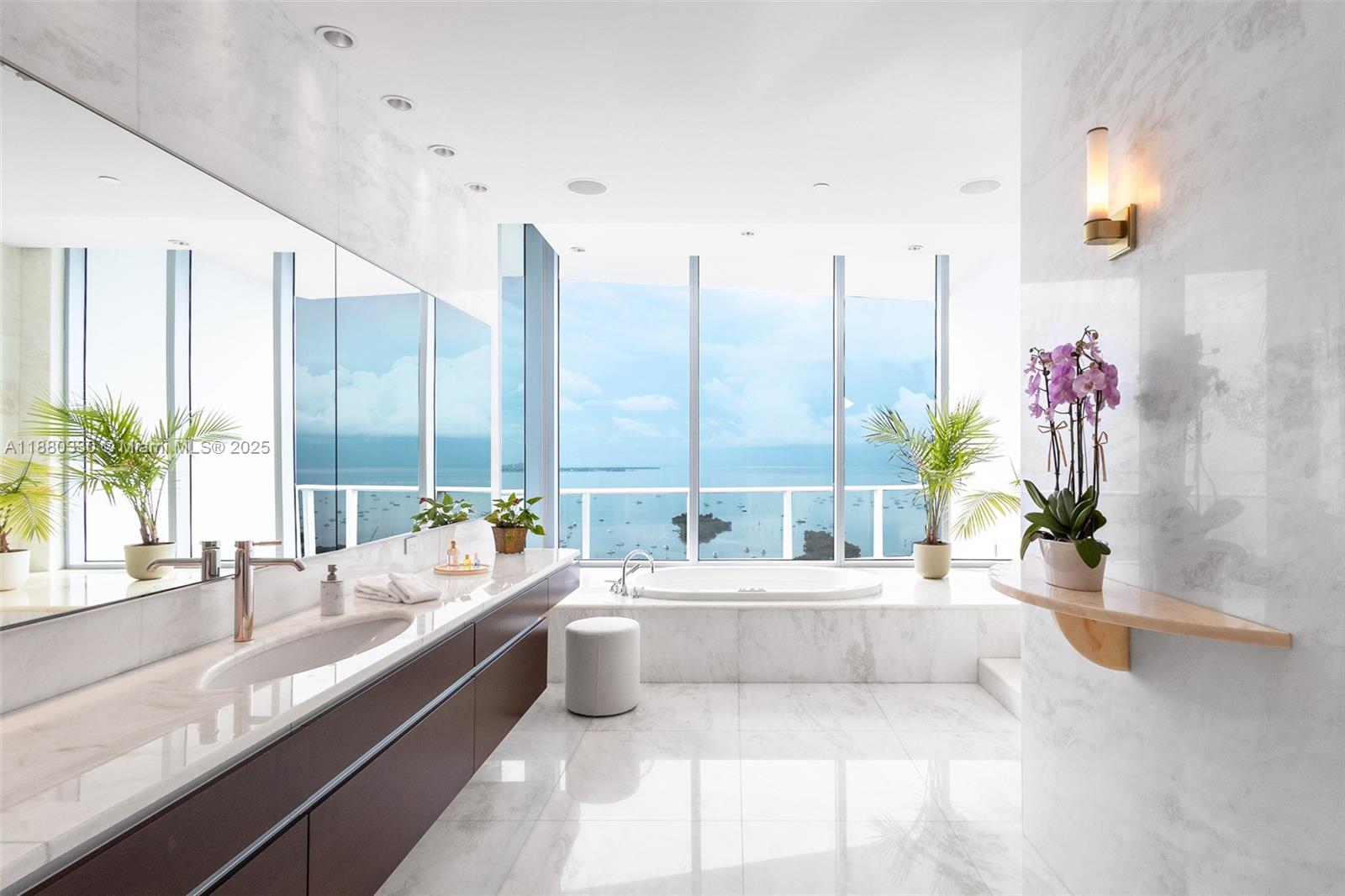 Miami, Florida, 33133, United States, 5 Bedrooms Bedrooms, ,8 BathroomsBathrooms,Residential,For Sale,1965066