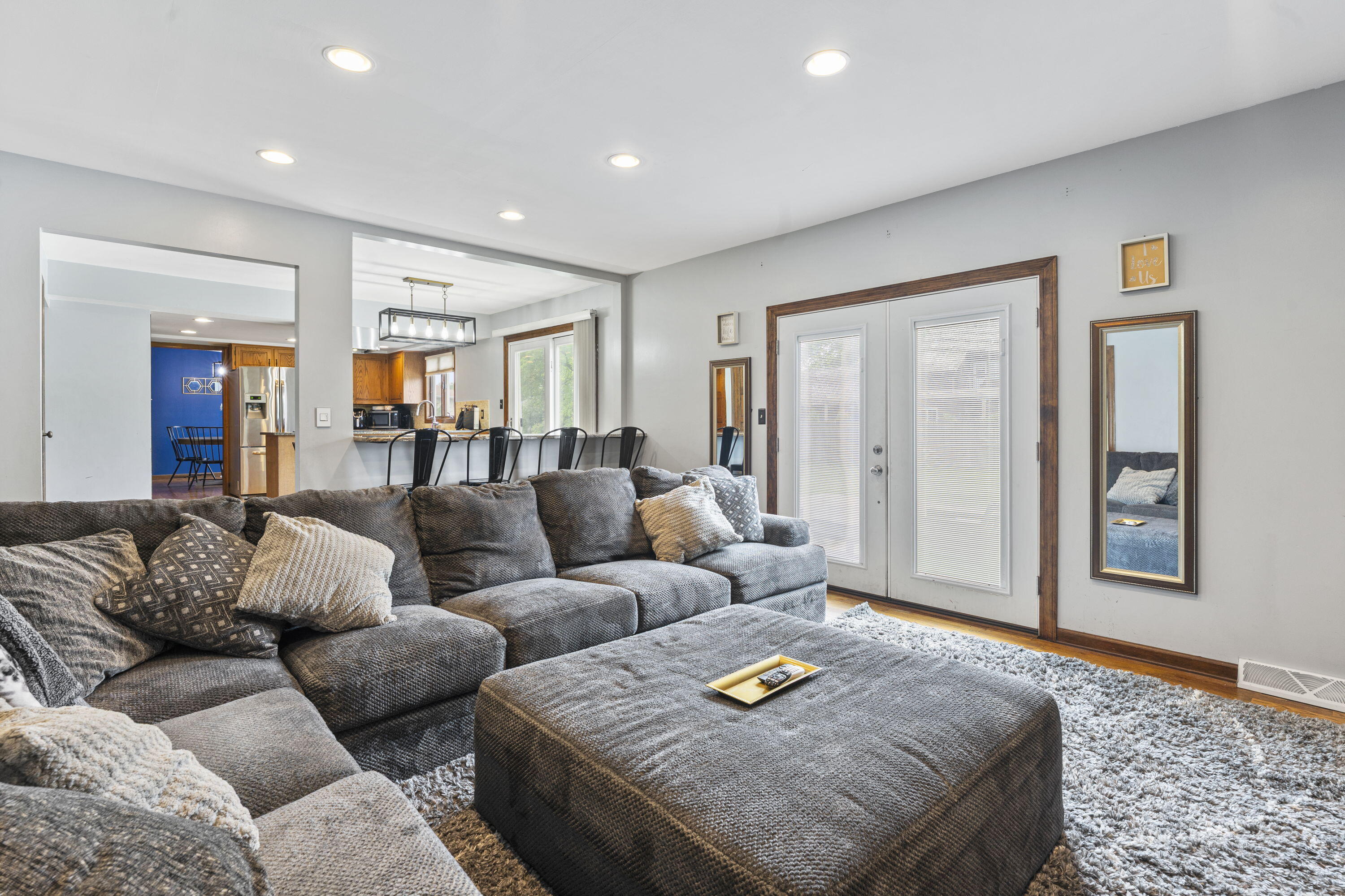 Munster, Indiana, 46321, United States, 4 Bedrooms Bedrooms, ,4 BathroomsBathrooms,Residential,For Sale,1957451