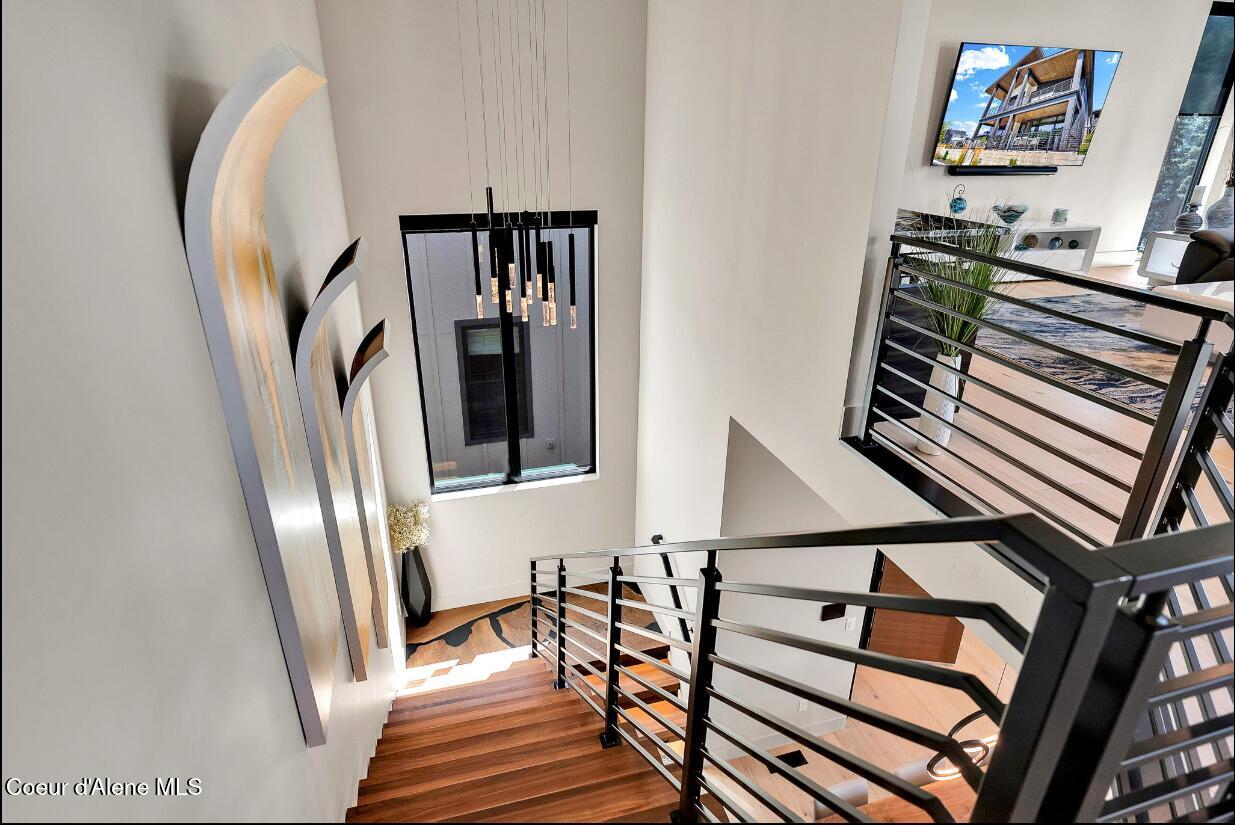 Coeur D'alene, Idaho, 83814, United States, 4 Bedrooms Bedrooms, ,4 BathroomsBathrooms,Residential,For Sale,1927385