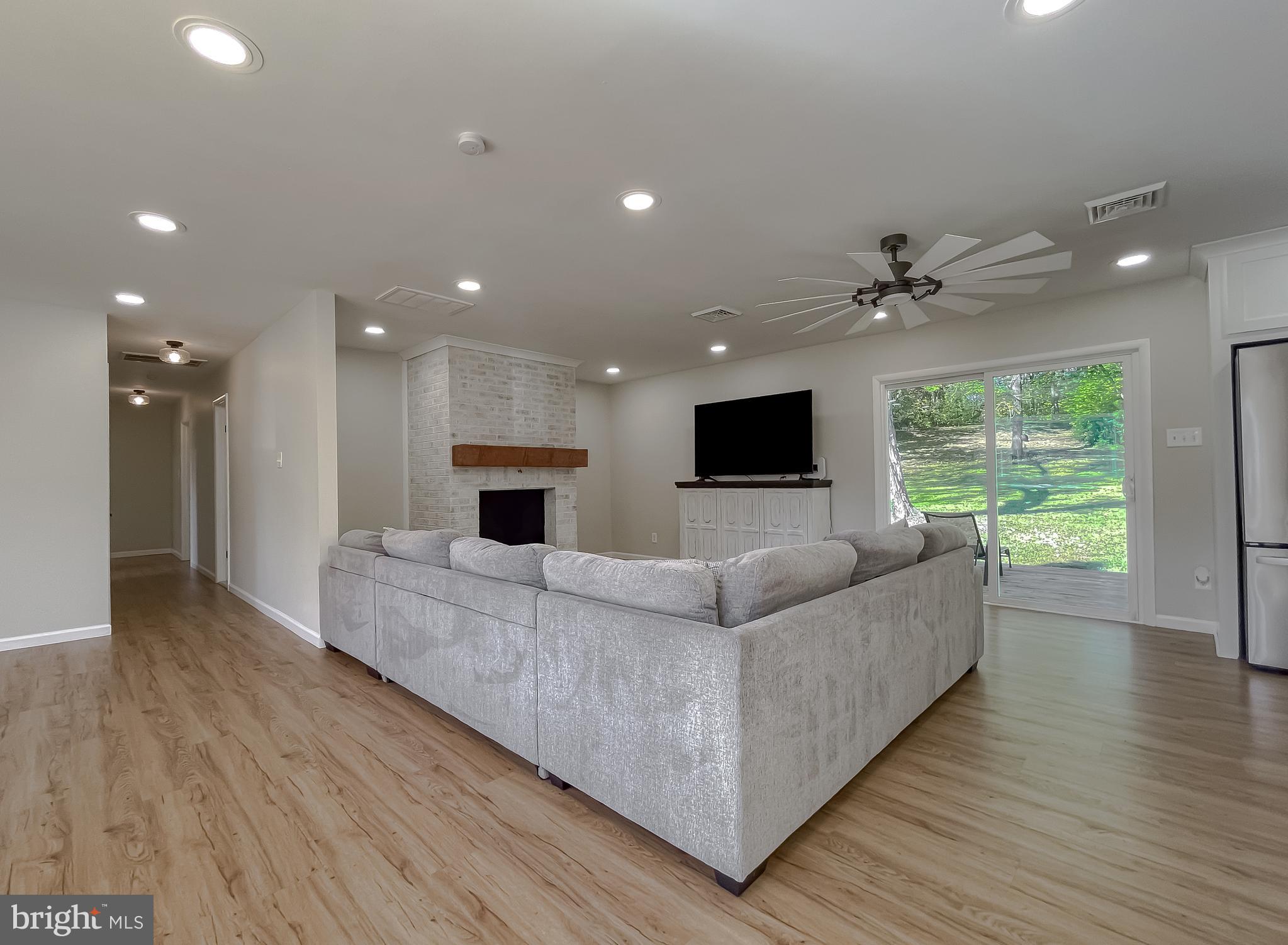 Hollywood, Maryland, 20636, United States, 3 Bedrooms Bedrooms, ,2 BathroomsBathrooms,Residential,For Sale,1978416