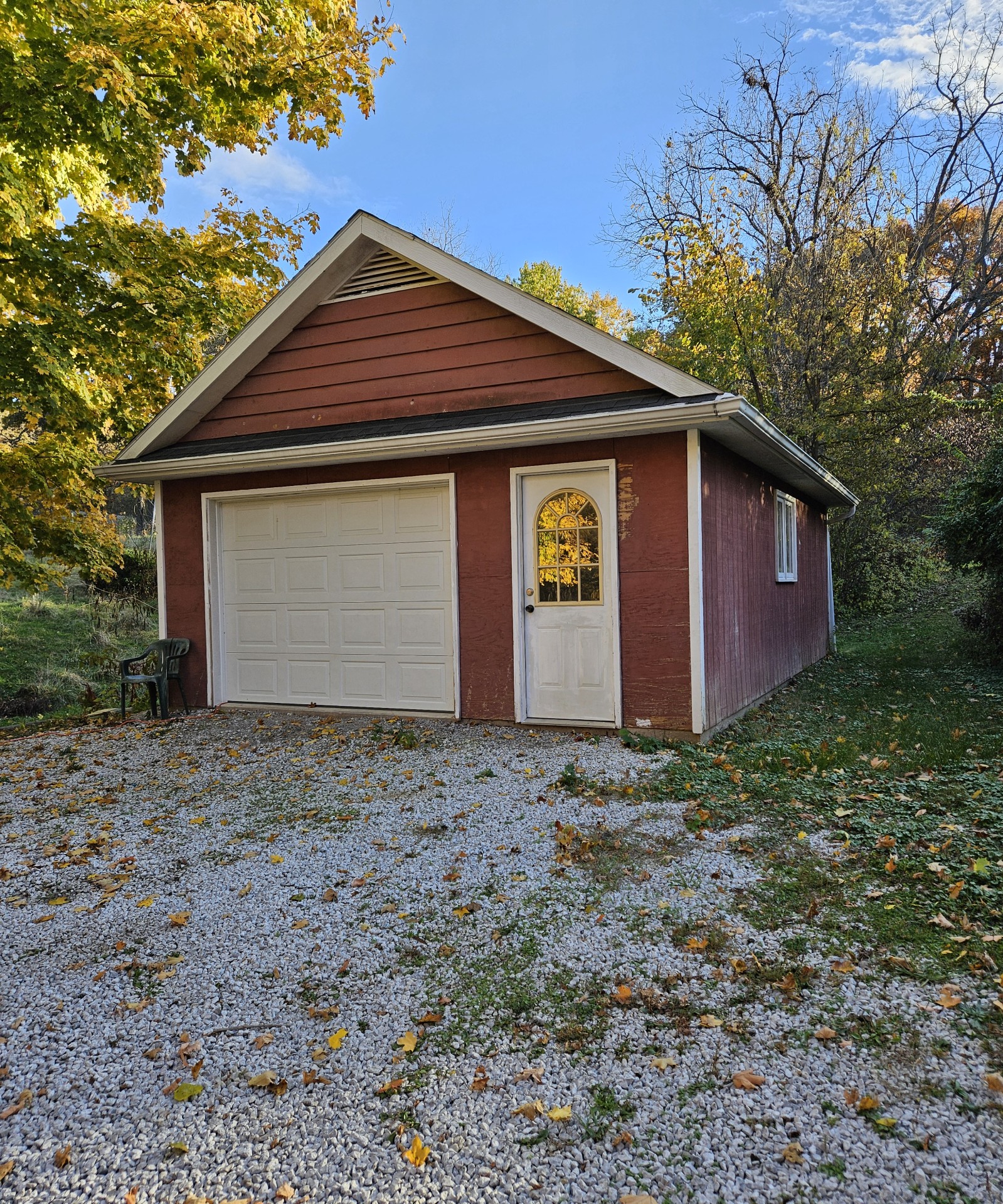 Hannibal, Missouri, 63401, United States, 3 Bedrooms Bedrooms, ,2 BathroomsBathrooms,Residential,For Sale,1981239