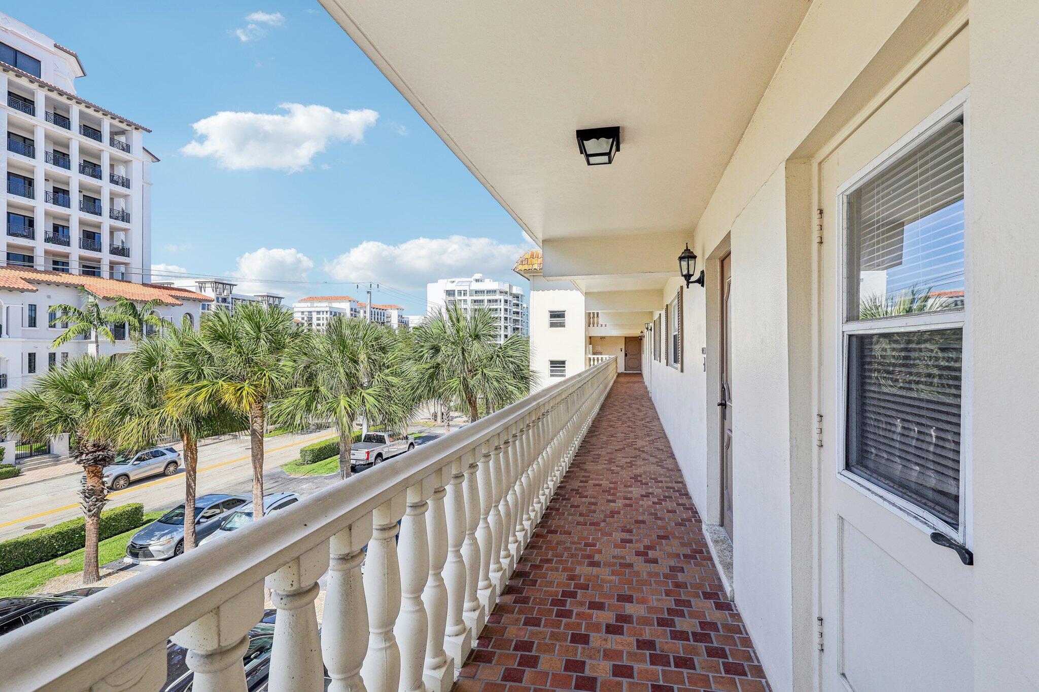 Boca Raton, Florida, 33432, United States, 2 Bedrooms Bedrooms, ,2 BathroomsBathrooms,Residential,For Sale,1826593