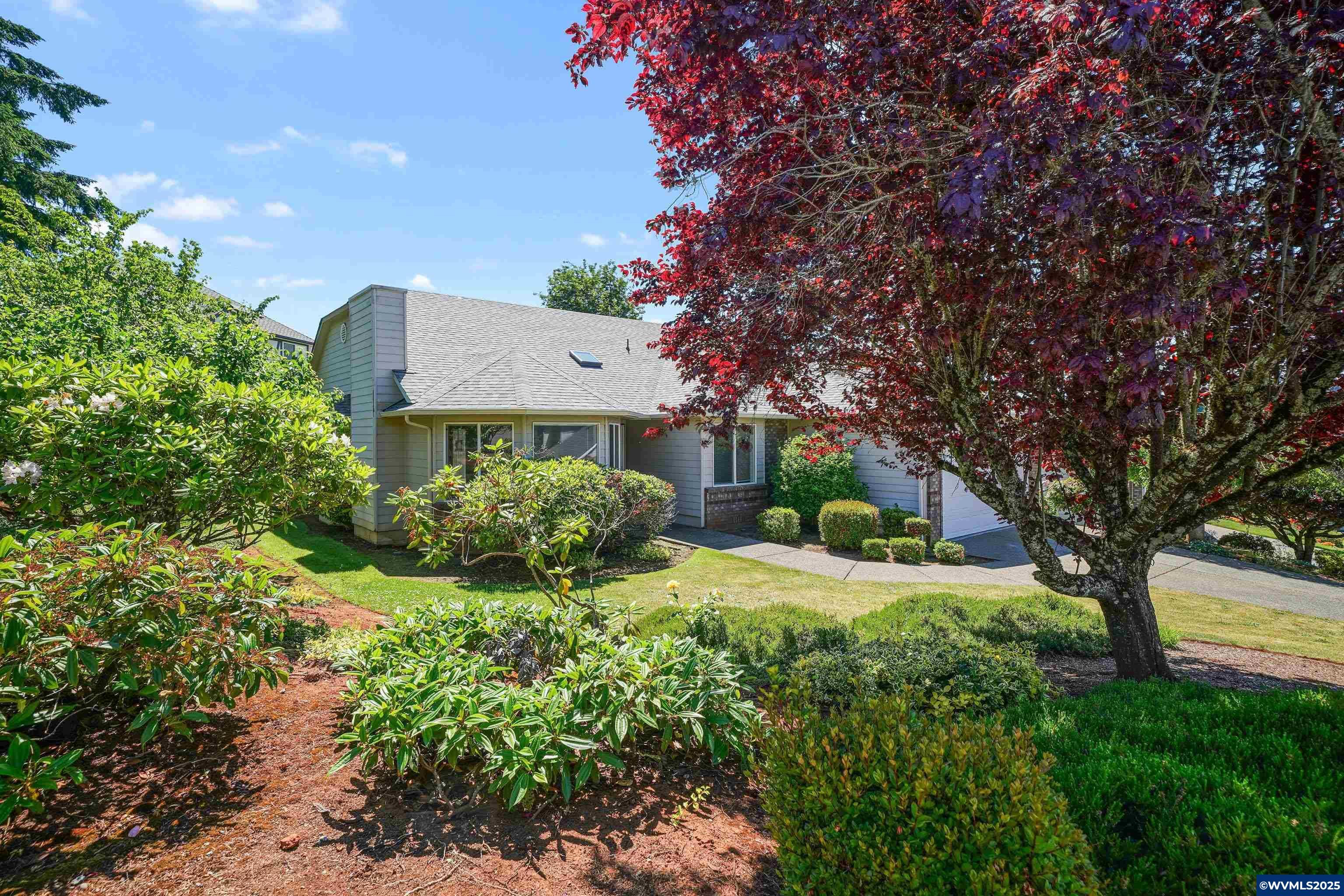Salem, Oregon, 97304, United States, 3 Bedrooms Bedrooms, ,2 BathroomsBathrooms,Residential,For Sale,1838478