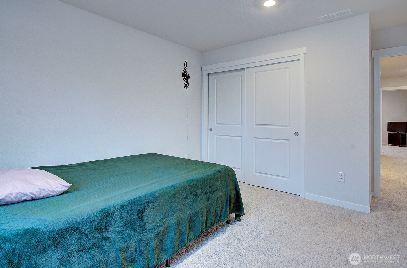 Vancouver, Washington, 98665, United States, 4 Bedrooms Bedrooms, ,3 BathroomsBathrooms,Residential,For Sale,2001006