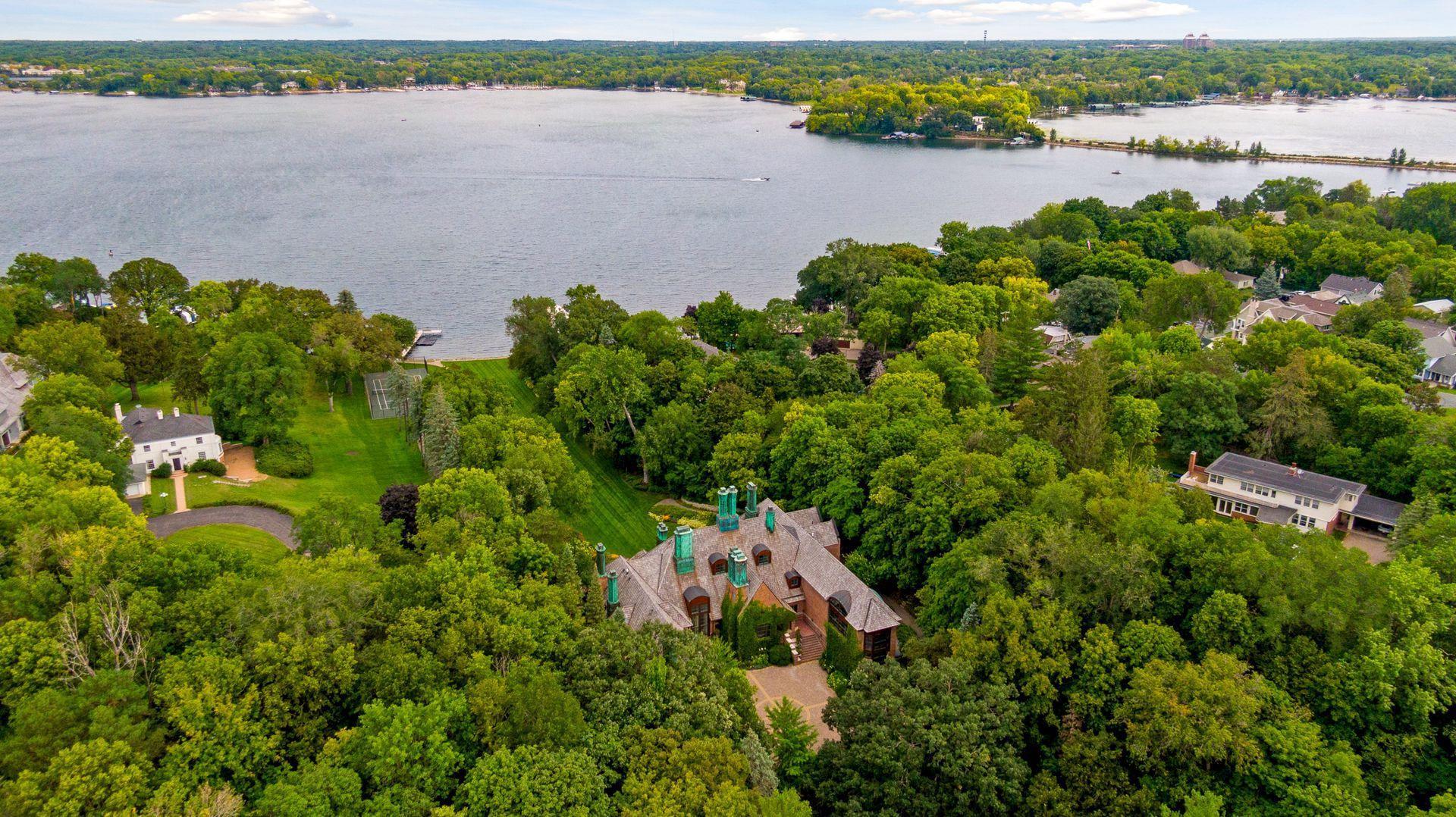 17950 Breezy Point Road, Woodland, Minnesota, 55391, United States, 6 Bedrooms Bedrooms, ,8 BathroomsBathrooms,Residential,For Sale,17950 Breezy Point Road,1619284