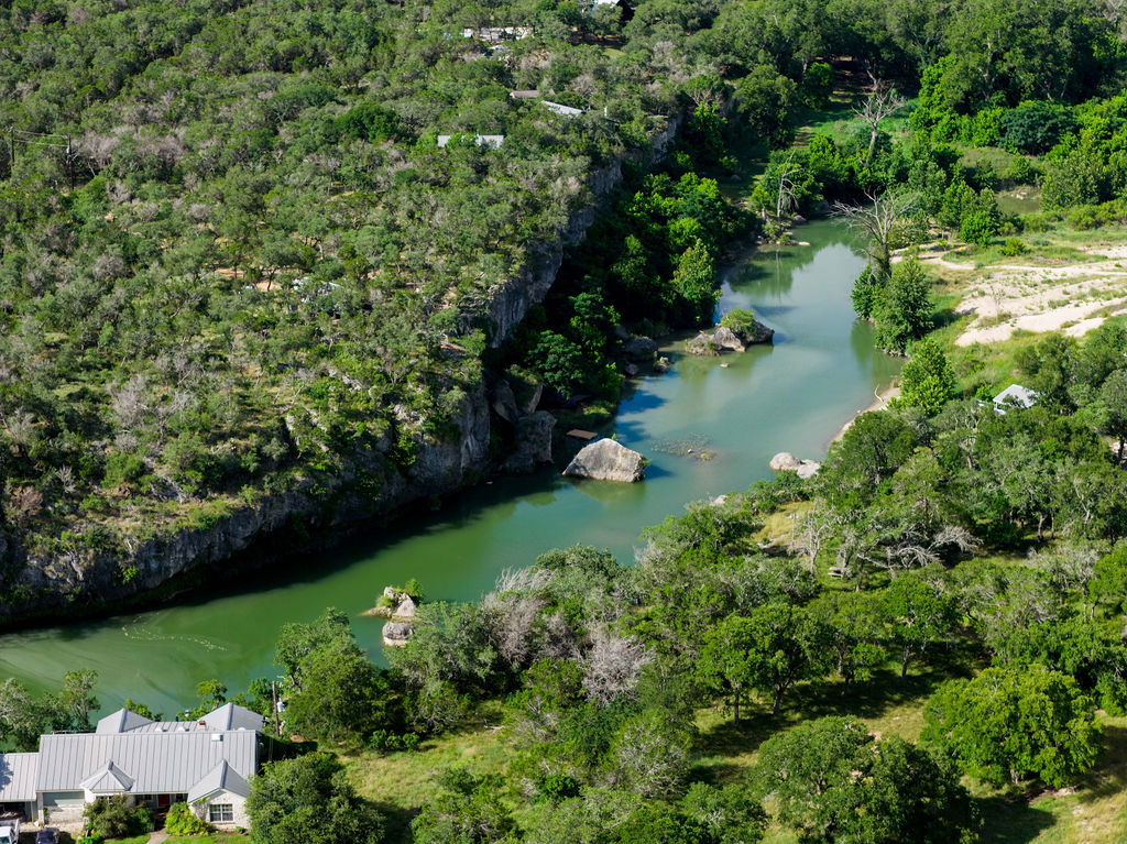 Wimberley, Texas, 78676, United States, 2 Bedrooms Bedrooms, ,2 BathroomsBathrooms,Residential,For Sale,1942649