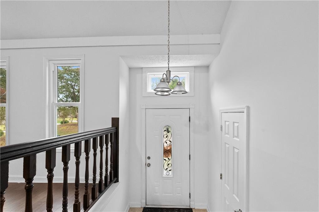 Marietta, Georgia, 30066, United States, 4 Bedrooms Bedrooms, ,3 BathroomsBathrooms,Residential,For Sale,1986334