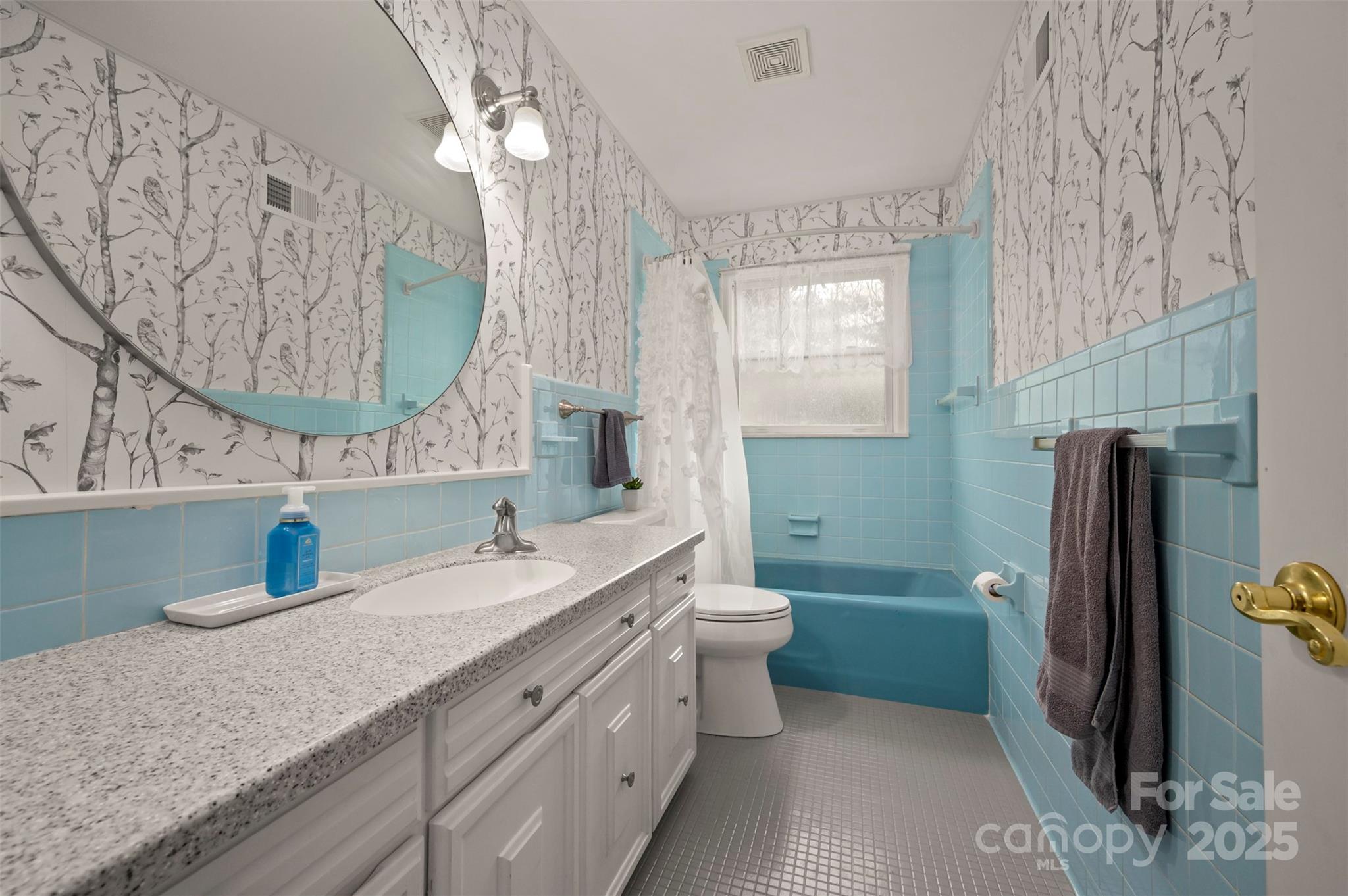Columbus, North Carolina, 28722, United States, 4 Bedrooms Bedrooms, ,5 BathroomsBathrooms,Residential,For Sale,1828347