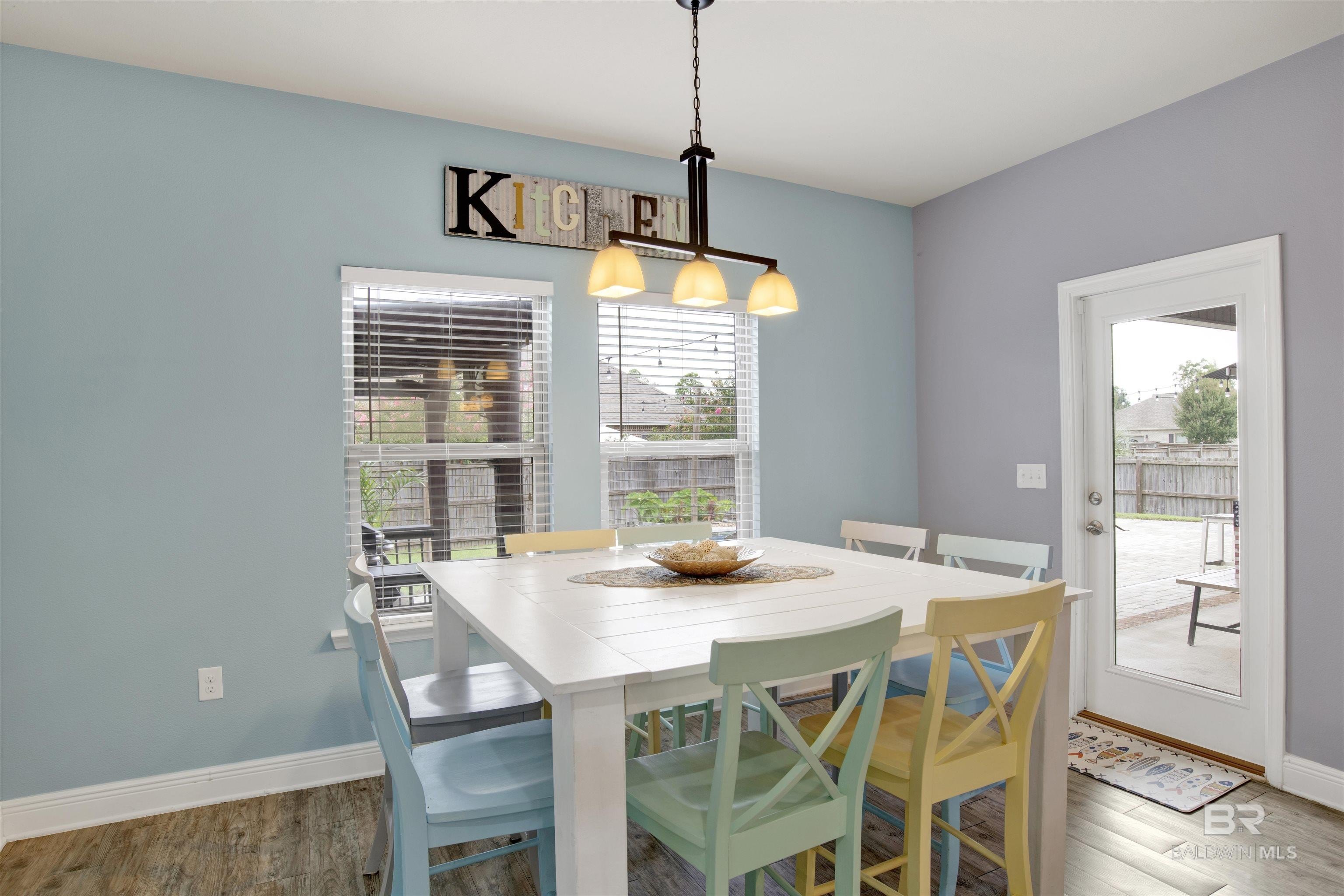 Gulf Shores, Alabama, 36542, United States, 4 Bedrooms Bedrooms, ,3 BathroomsBathrooms,Residential,For Sale,1910560