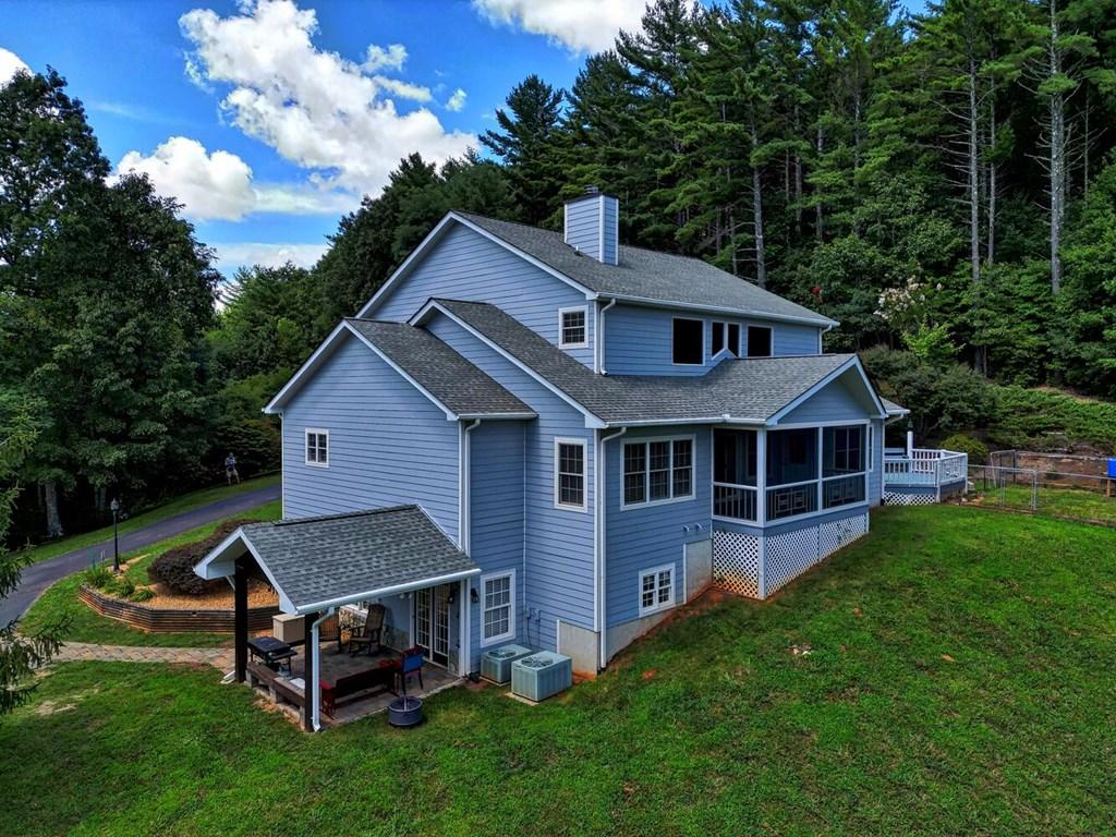 Blairsville, Georgia, 30512, United States, 5 Bedrooms Bedrooms, ,4 BathroomsBathrooms,Residential,For Sale,1770772
